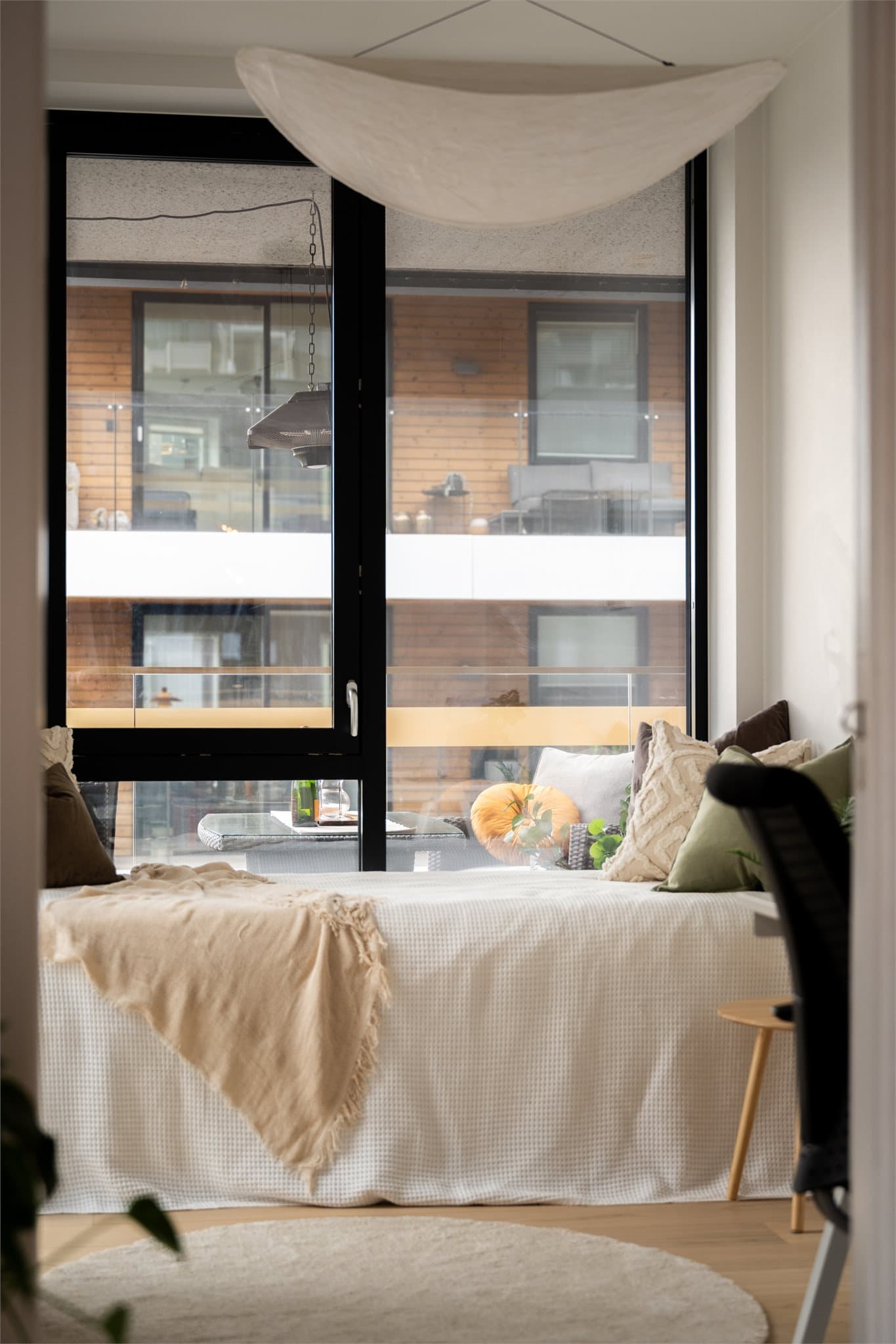 Leiligheten er basert på balansert ventilasjon av typen Flexit UNI, med ventilasjonsenhet i leiligheten.