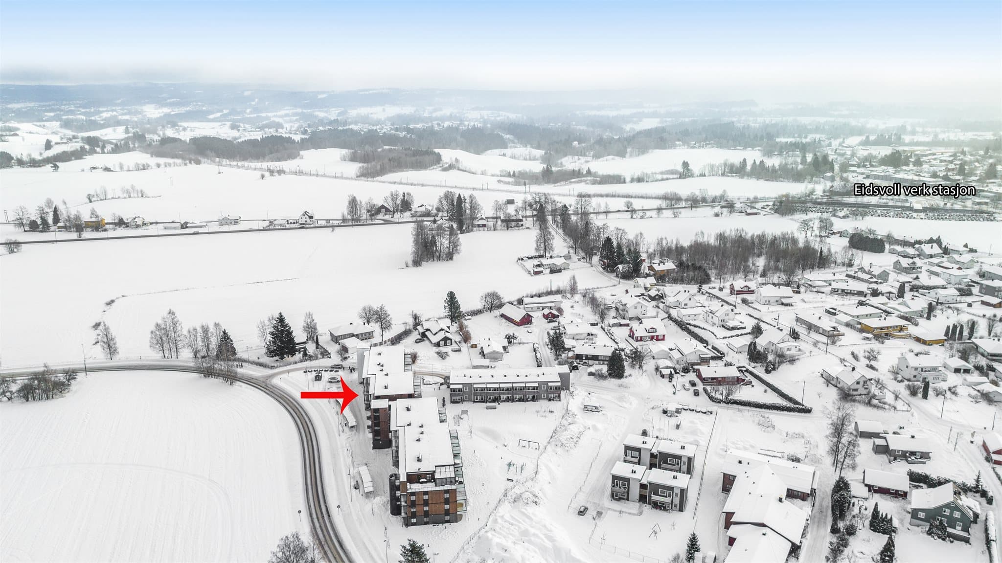 Gangavstand til Eidsvoll Verk Stasjon - 30min til Oslo S!