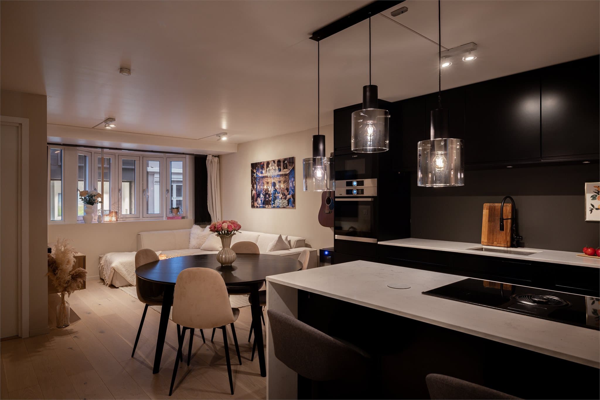 Varmtvann inkl. i felleskostnadene.