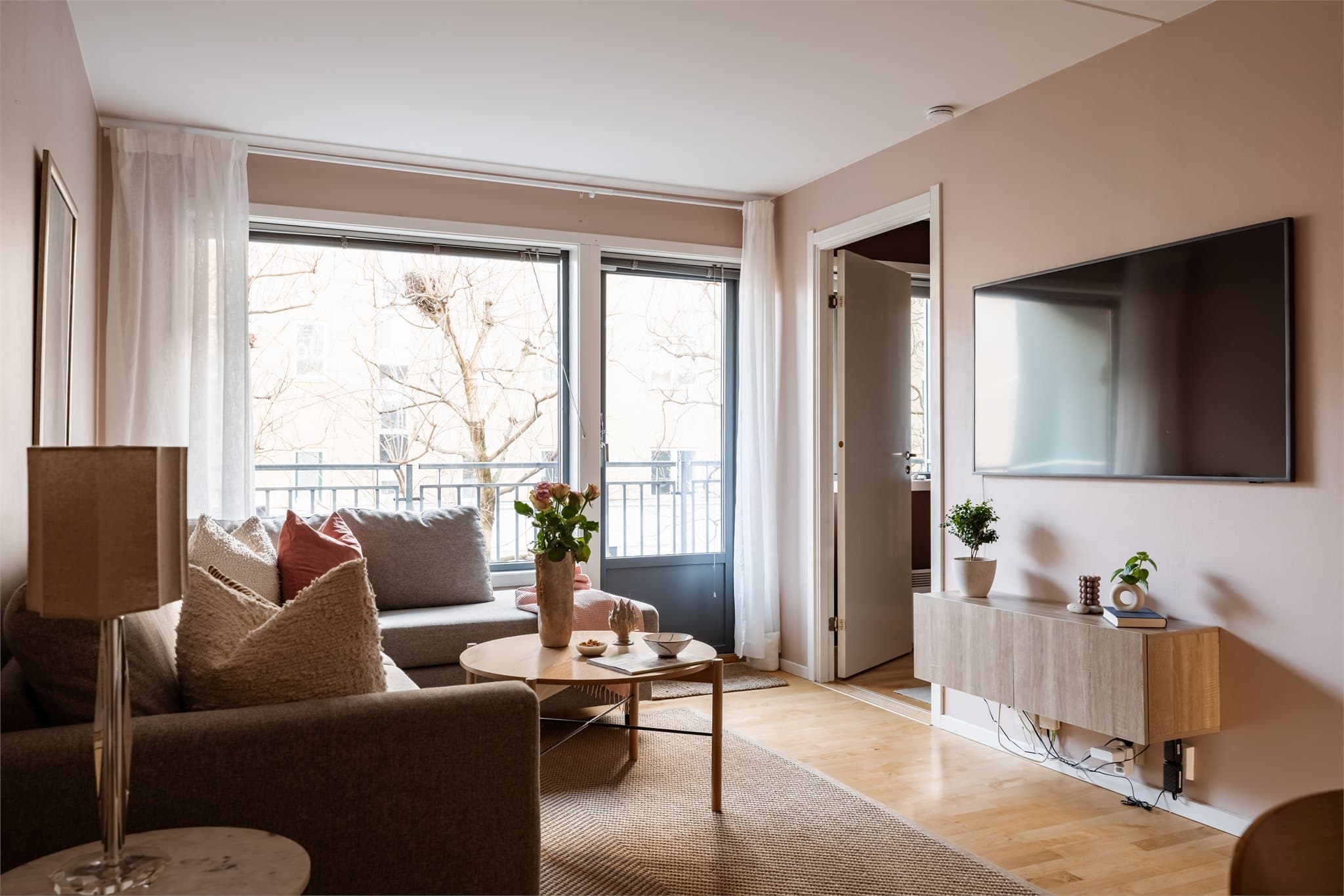 Relativt lave felleskostnader som blant annet inkluderer internett.