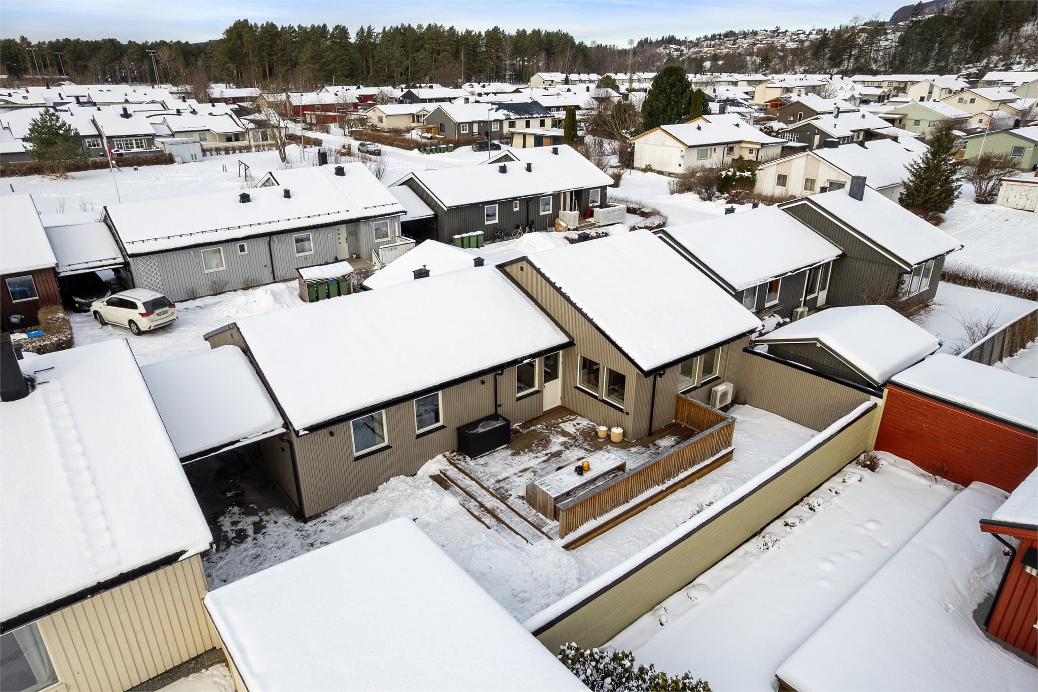 Her får man en innholdsrik og vesentlig oppgradert enebolig med alt på ett plan.