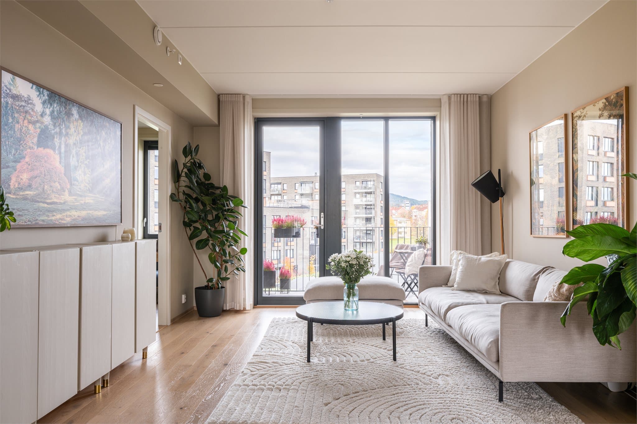 Emir Resulbegovic v. Emera Eiendomsmegling ønsker velkommen til Malerhaugveien 47!