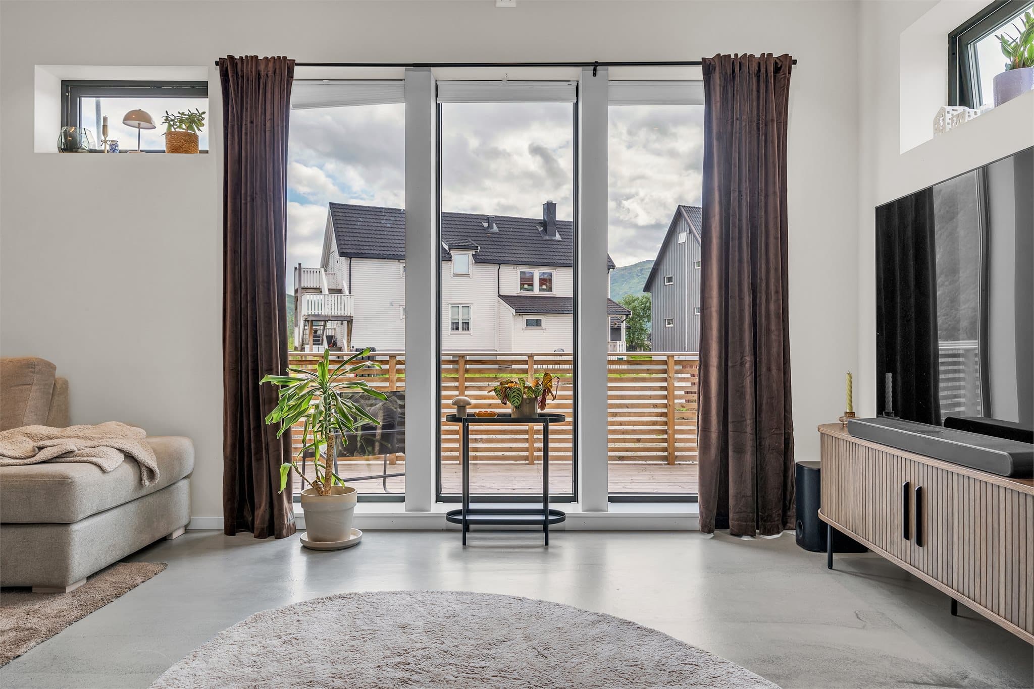 Vinduer med 2-lags glass fra ombyggingsperioden.