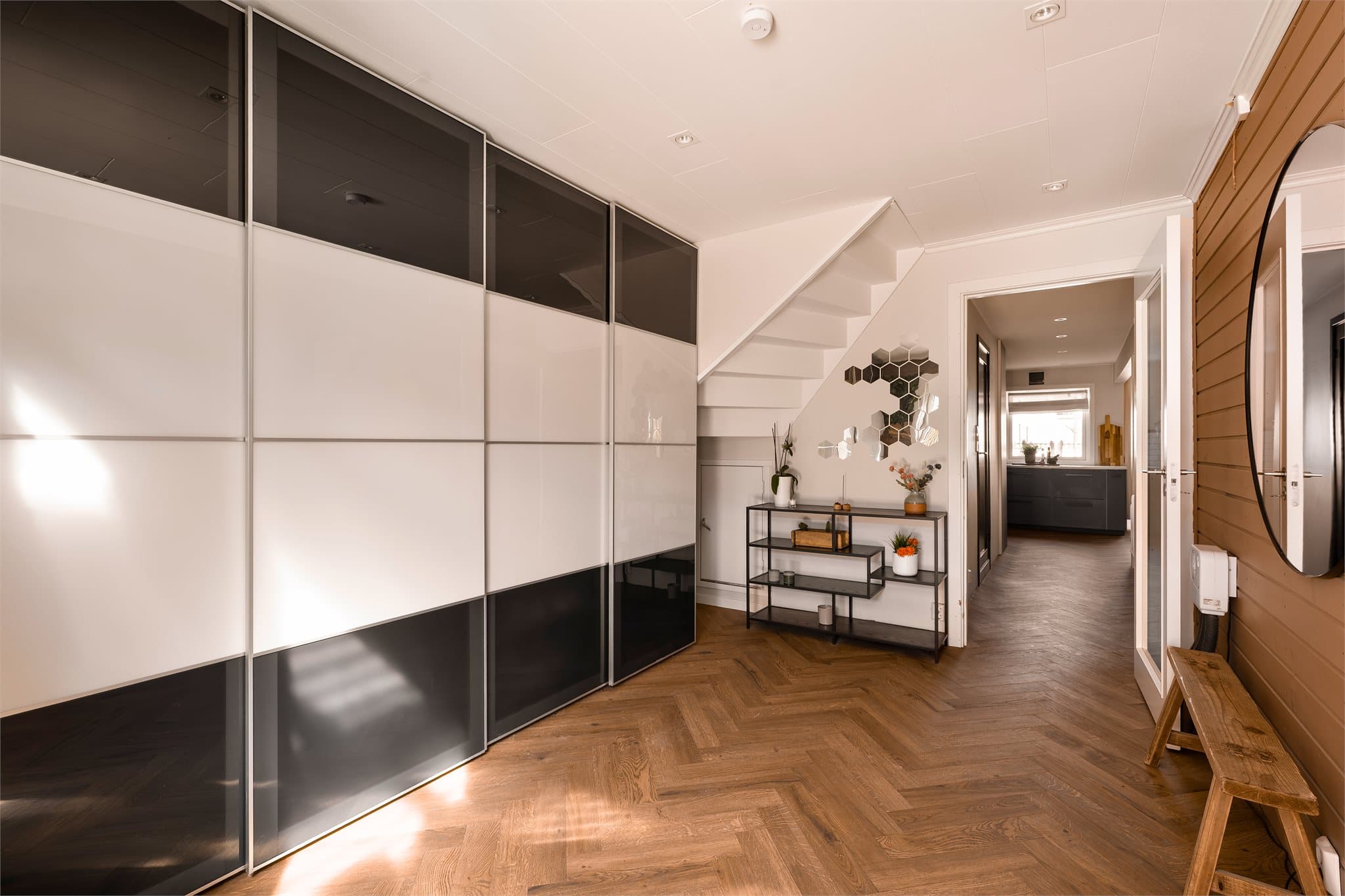 Boligen har de siste årene gjennomgått store innvendige oppgraderinger, og her kan du flytte rett inn!