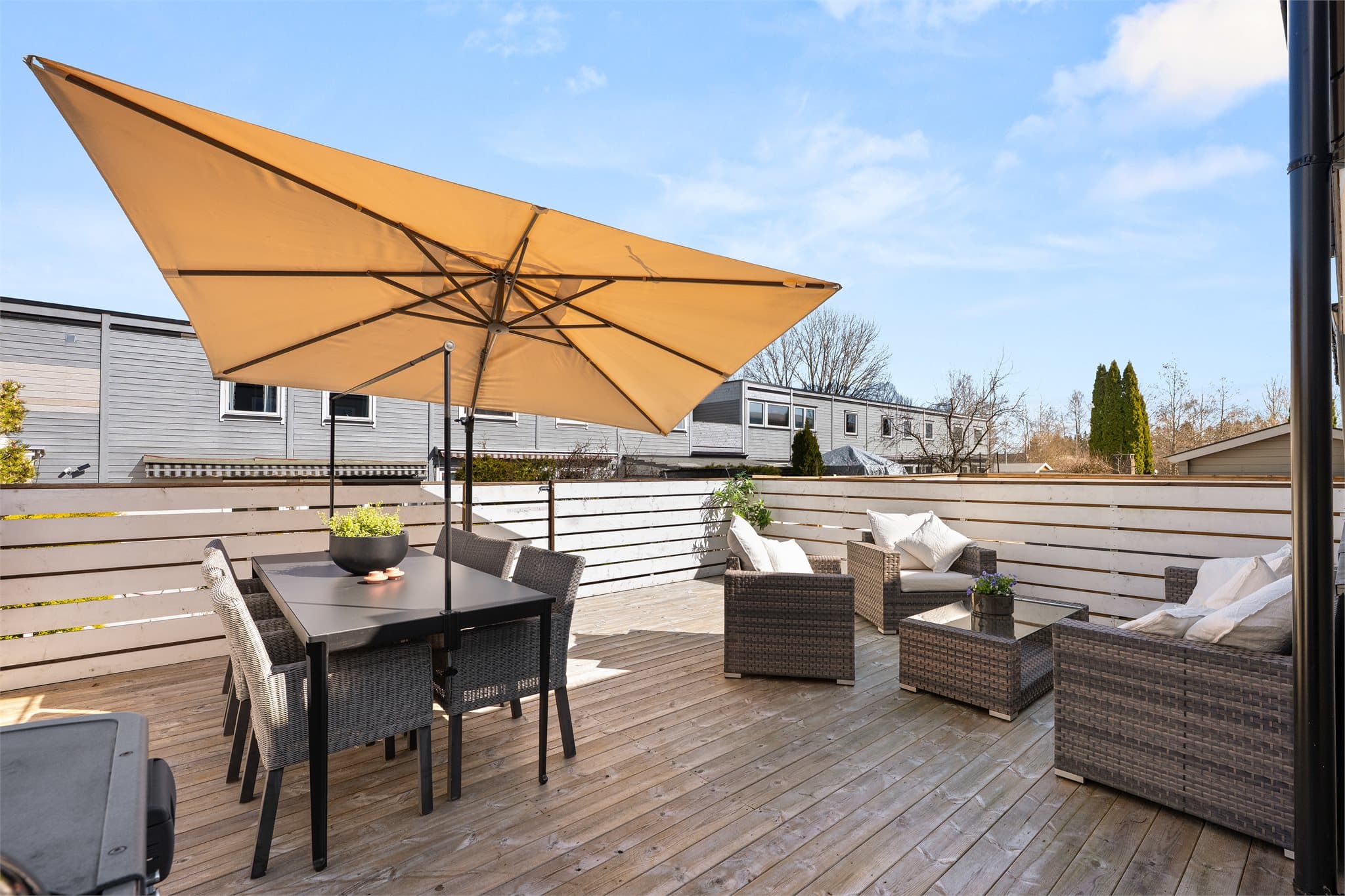 God plass til utemøbler