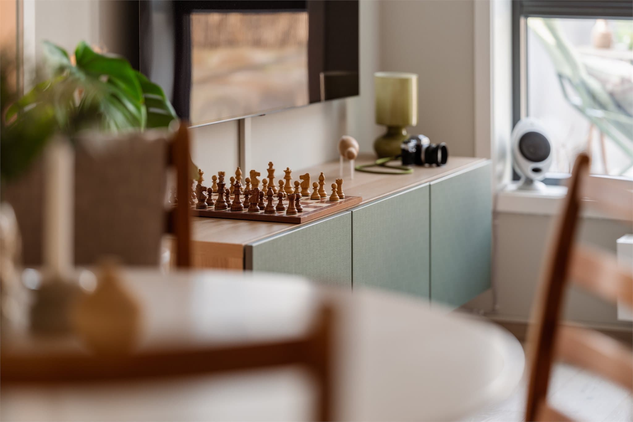 Rommet gir fleksibilitet for ulike møbleringsløsninger etter eget ønske.