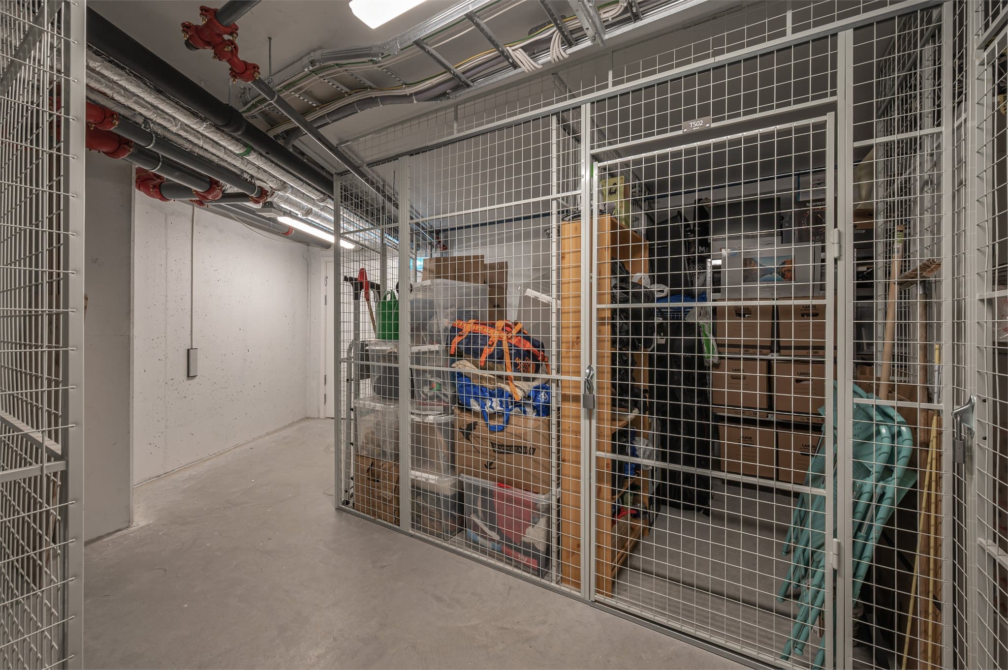 - Leiligheten har en ekstern gitterbod på 5,1m² -