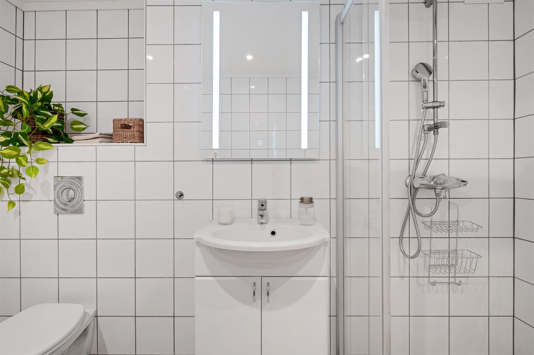 - Gulvvarme på badet gir rommet en jevn og behagelig varme -