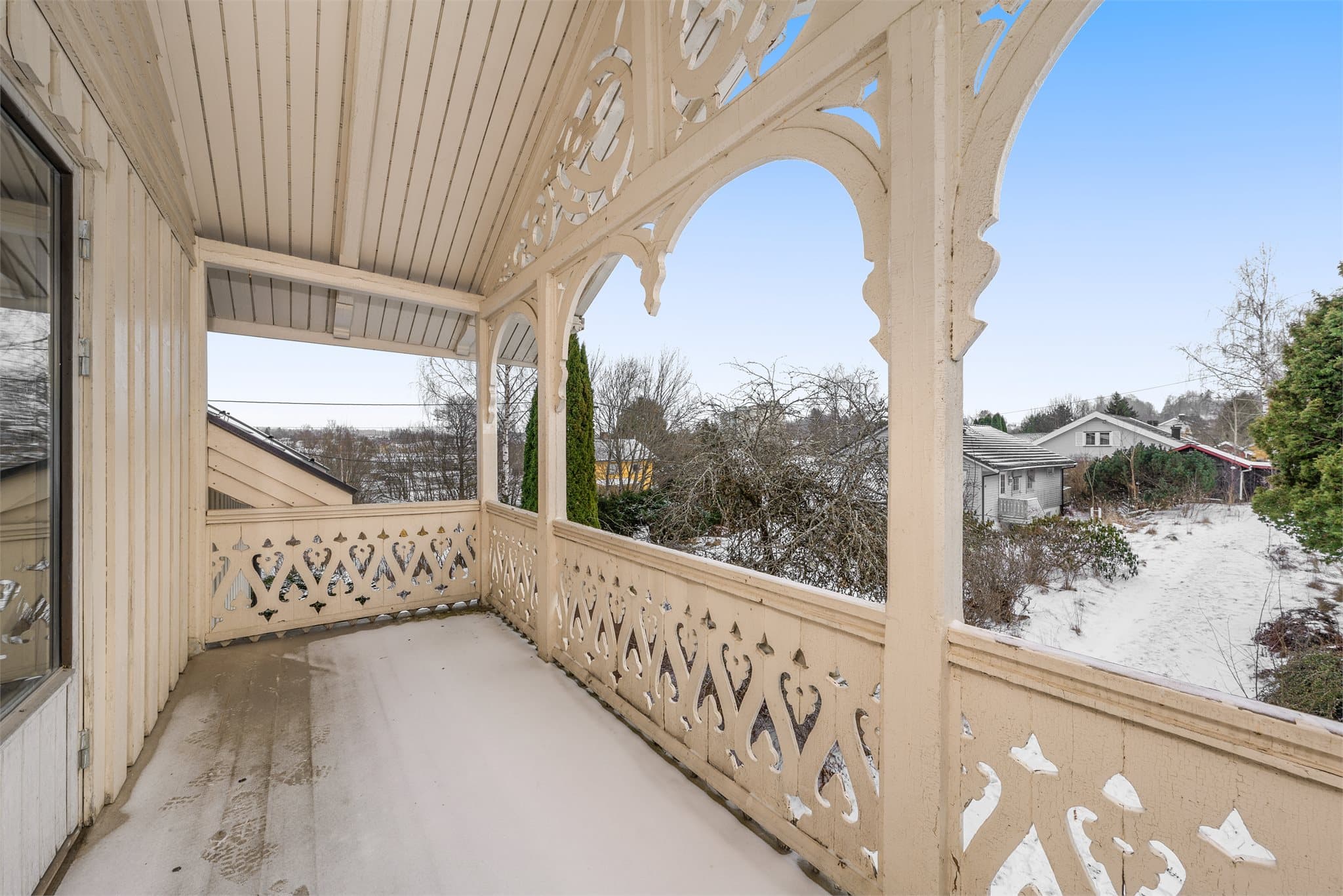 Overbygget balkong i 2.etasje