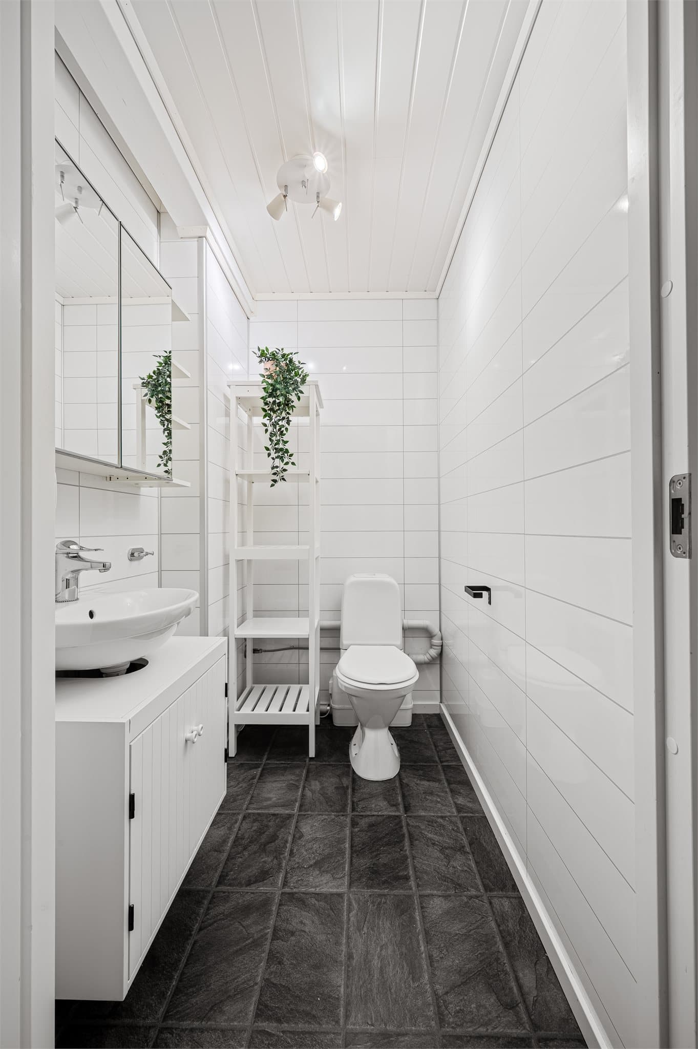 - Toalettrom som måler 2,2m² -