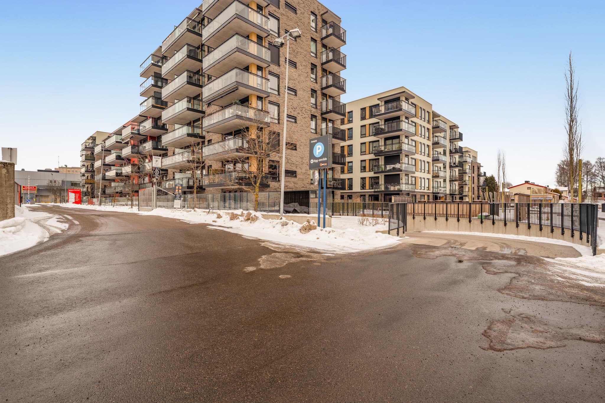 Her bor man sentralt til i Lillestrøm med kort vei til det meste.