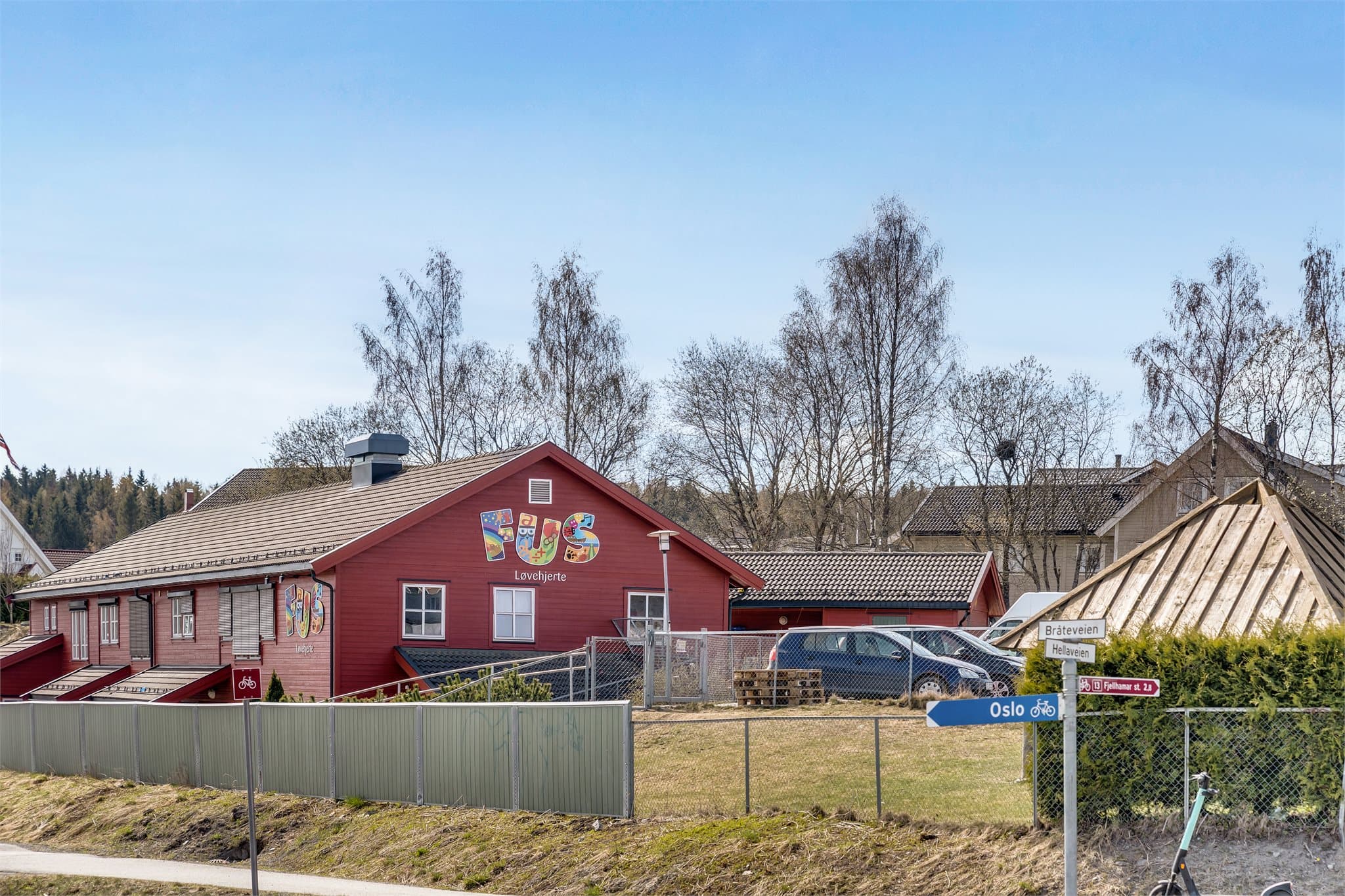 Kort vei til diverse barnehager.