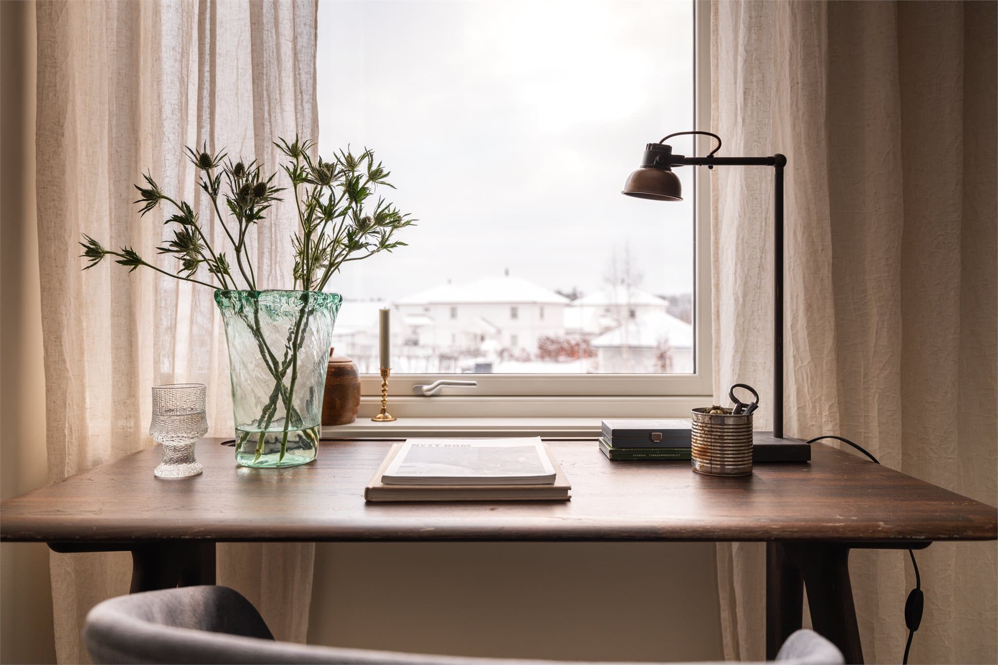 Fra andre etasje er det fint utsyn over nabolaget.