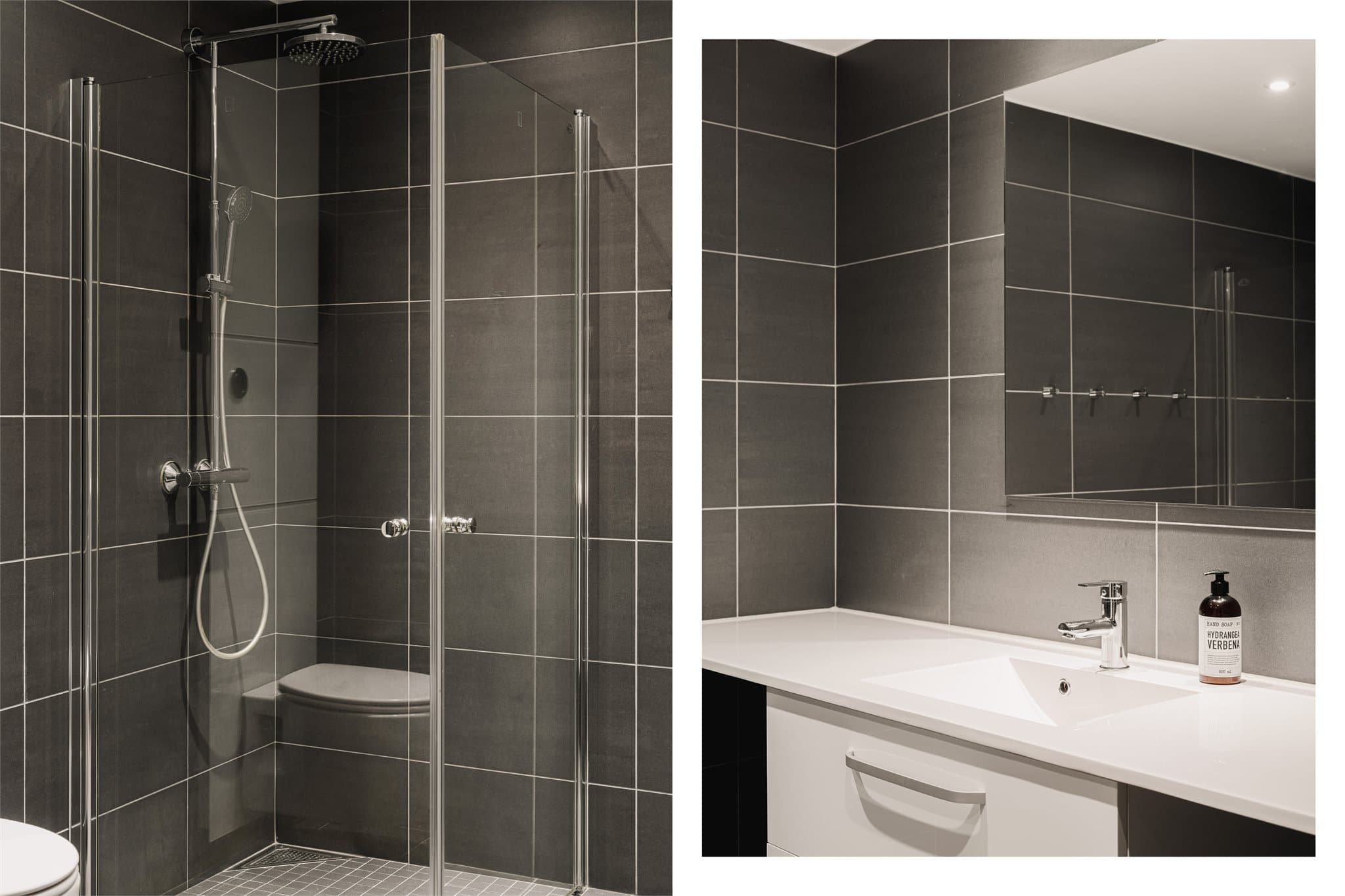 Her kan du nyte avslappende dusj under regnfallsdusj. Badet fungerer også som vaskerom, og har en praktisk og funksjonell utforming.