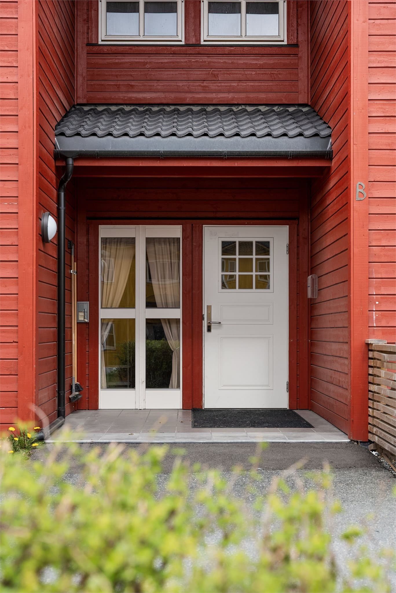 Felles inngang deles kun med én annen andelseier.