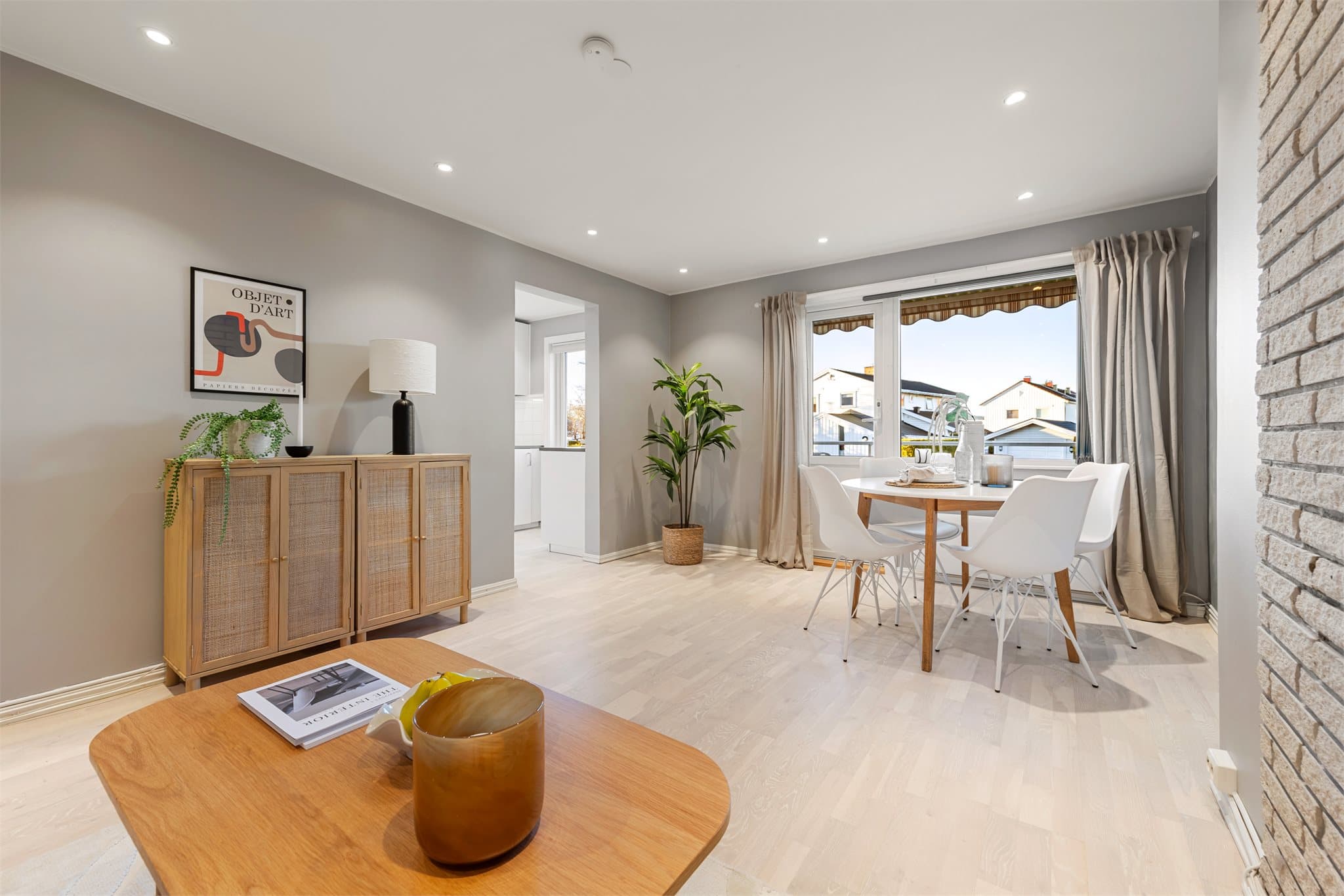 Lys og delikat 2-roms leilighet med sentral beliggenhet i Lillestrøm. Perfekt førstegangskjøp!