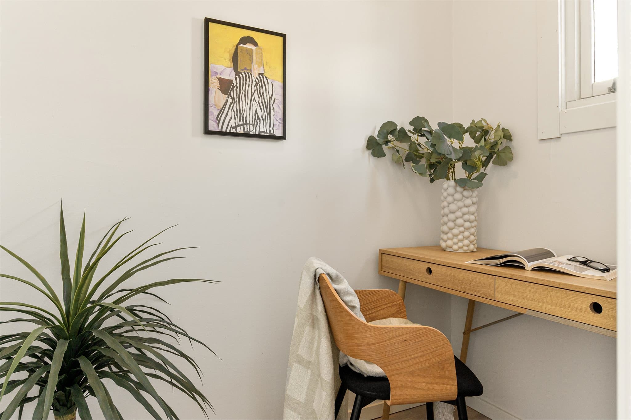 - Her er det godt med lagringsplass. Leiligheten disponerer også en bod i kjelleren som måler 2,5m² -