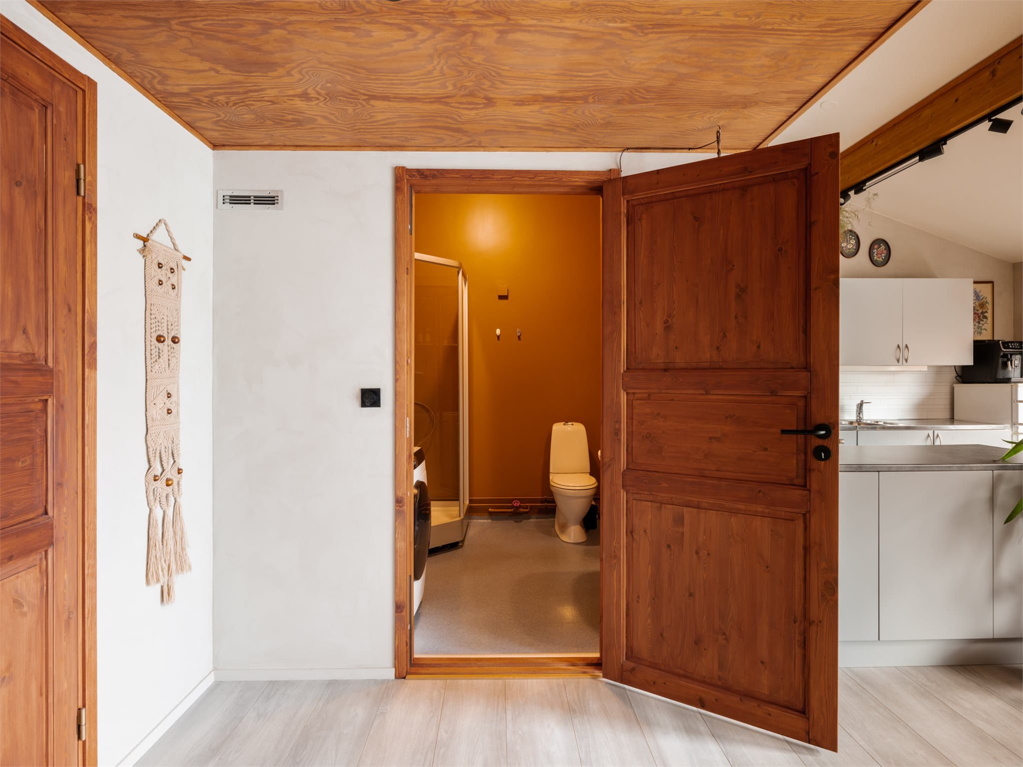 La oss ta en kikk på badet!