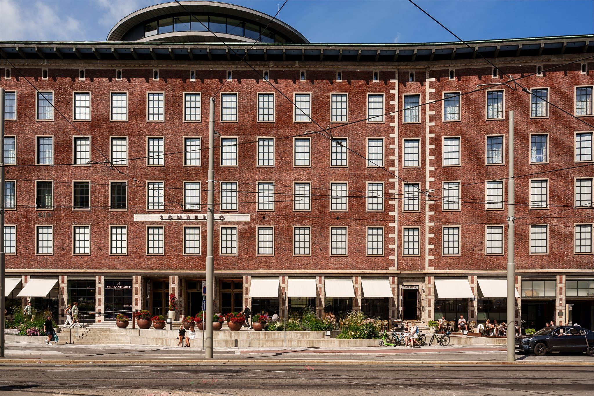 Prosjektet, tegnet av LPO arkitekter, kombinerer historiske bygg som Oslo Lysverker med moderne arkitektur.