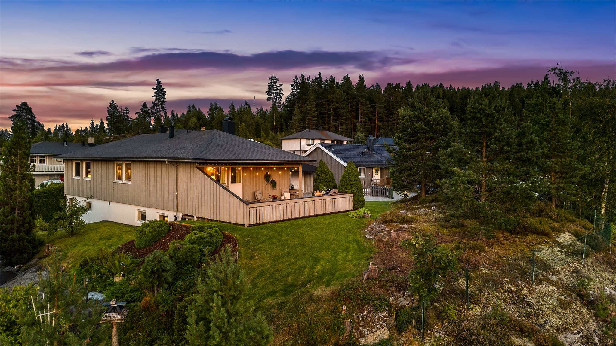 Nydelig enebolig i et etablert, attraktivt og familievennlig boligområde i Gjerdrum.
