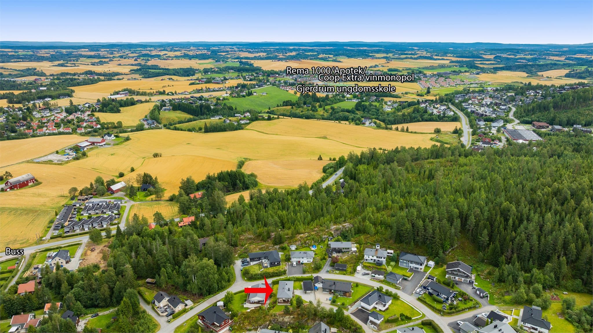 Gang- og sykkelvei til Ask med sentrumsfasiliteter og ungdomsskole.