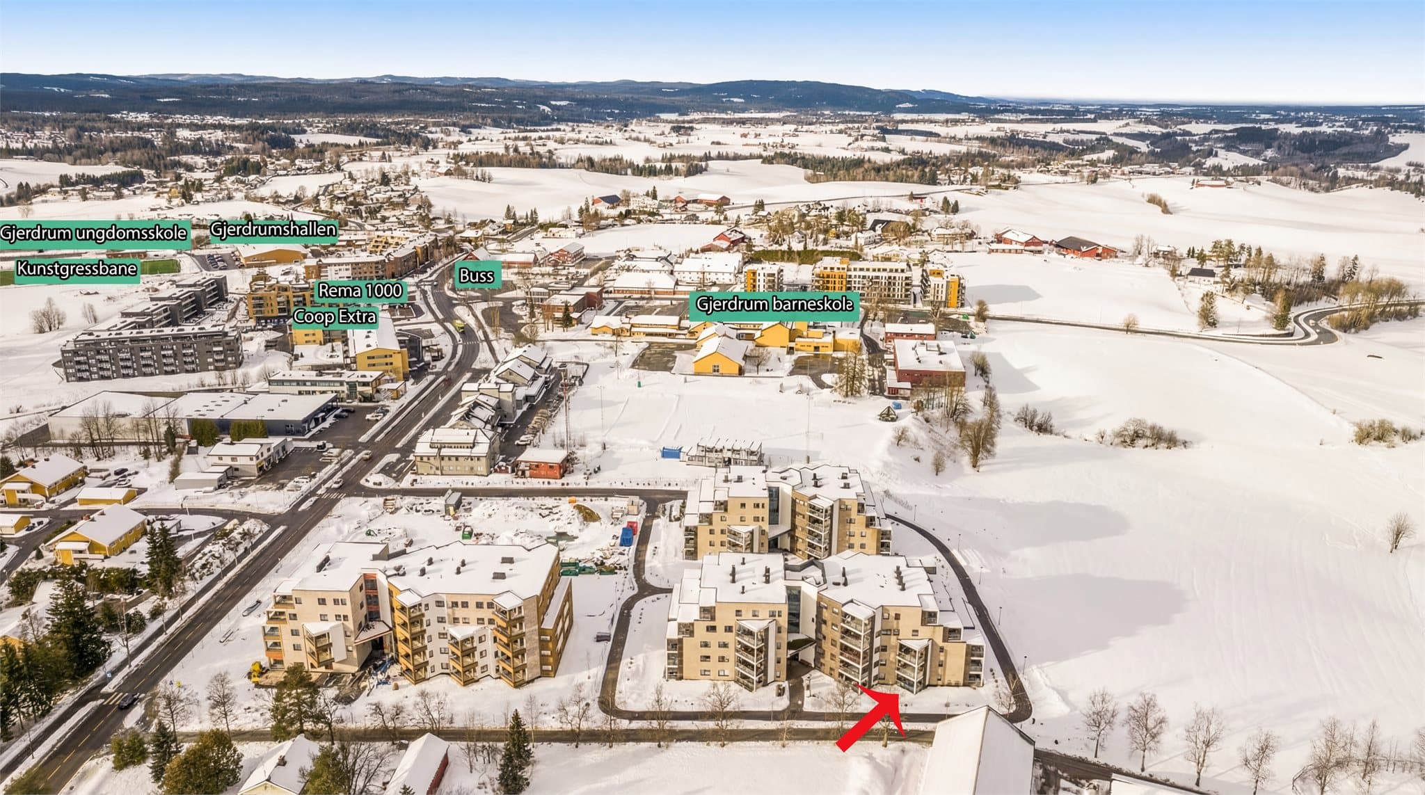 Fra leiligheten er det kort vei til alt Gjerdrum har å by på.