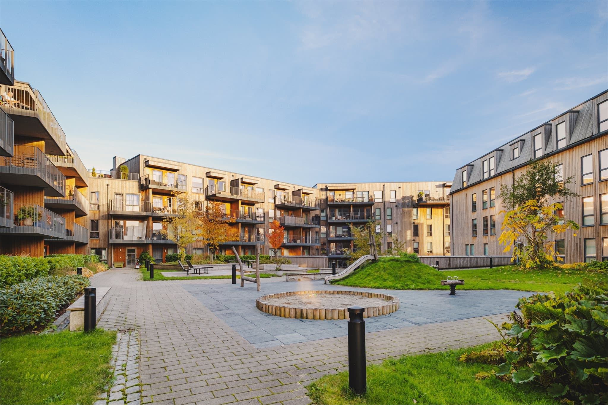 - Flott felles tomt for sameiet, med park- og lekeområde -