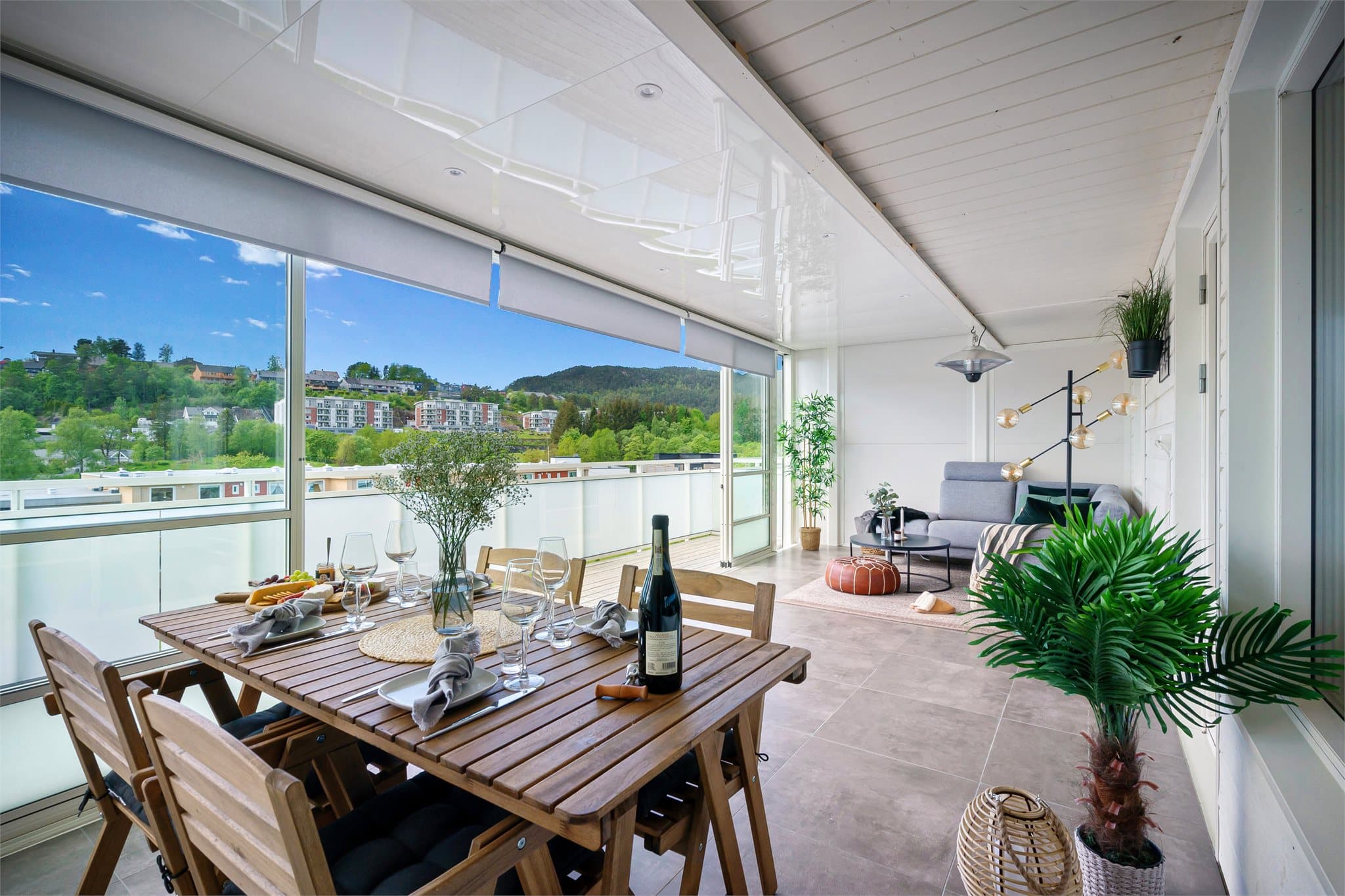 - Emera eiendomsmegling v/Hamza Choudhary har gleden av å presentere Nebbeveien 15 -