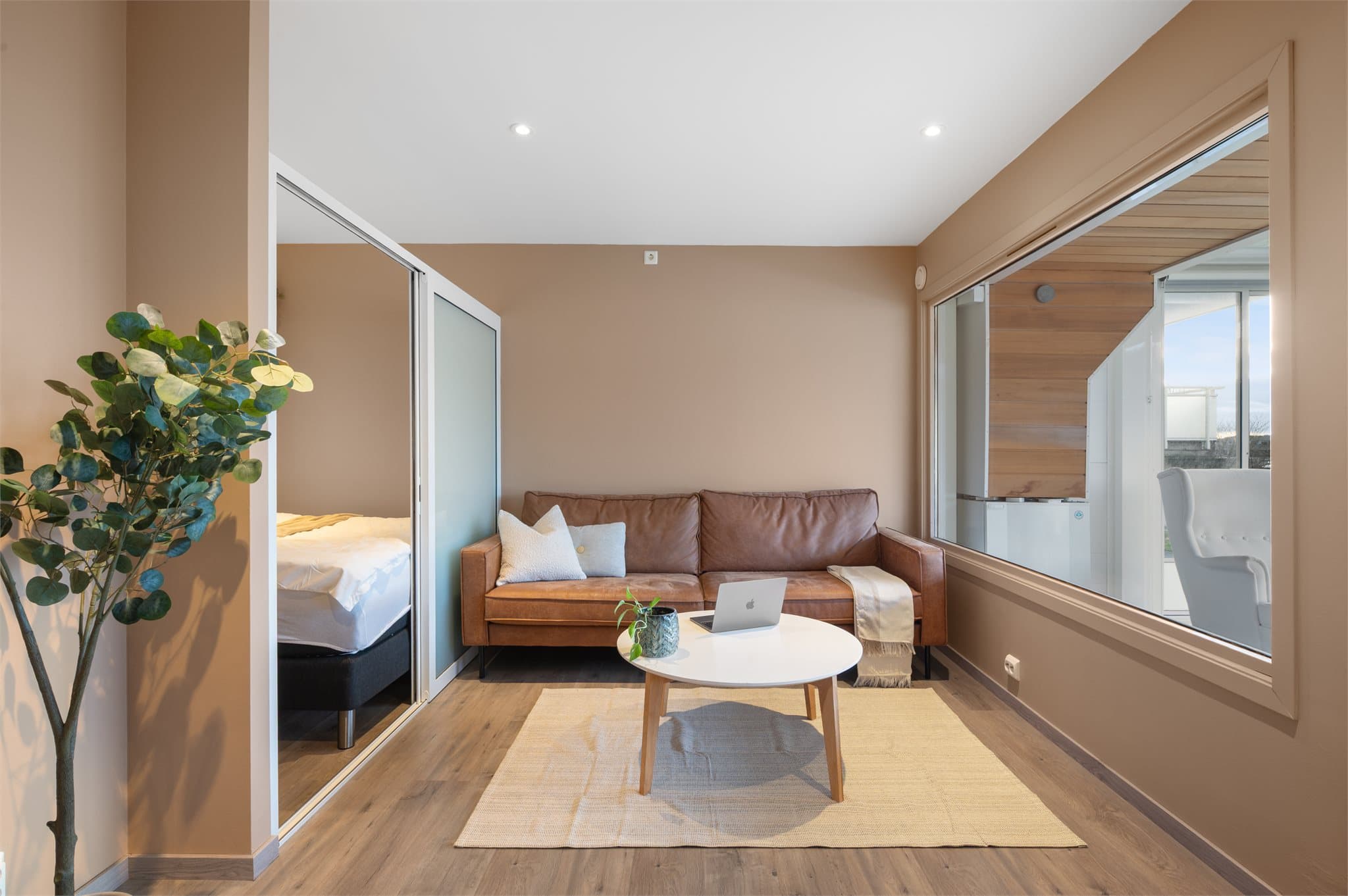 - Grunnpakke tv/internett er inkl. i felleskostnadene -