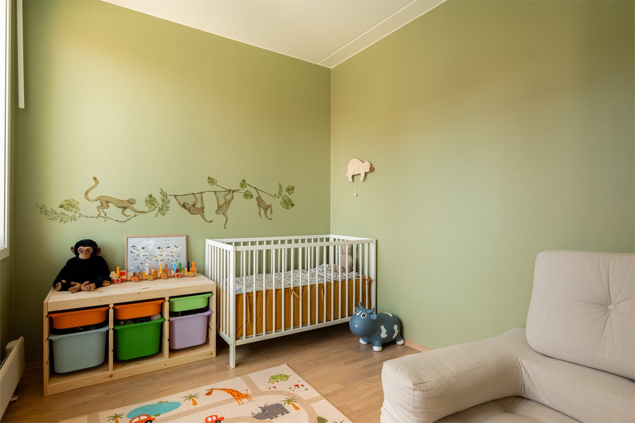 Det andre soverommet egner seg godt som barnerom, gjesterom eller kontor.