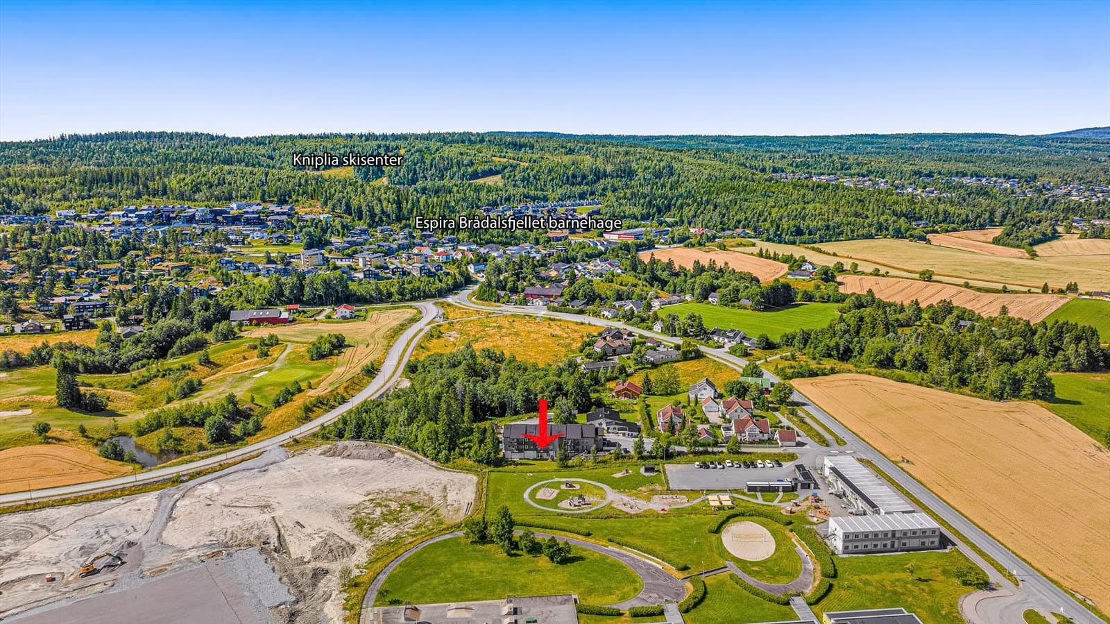 Kort vei til barnehage, skisenter og uttallige turområder