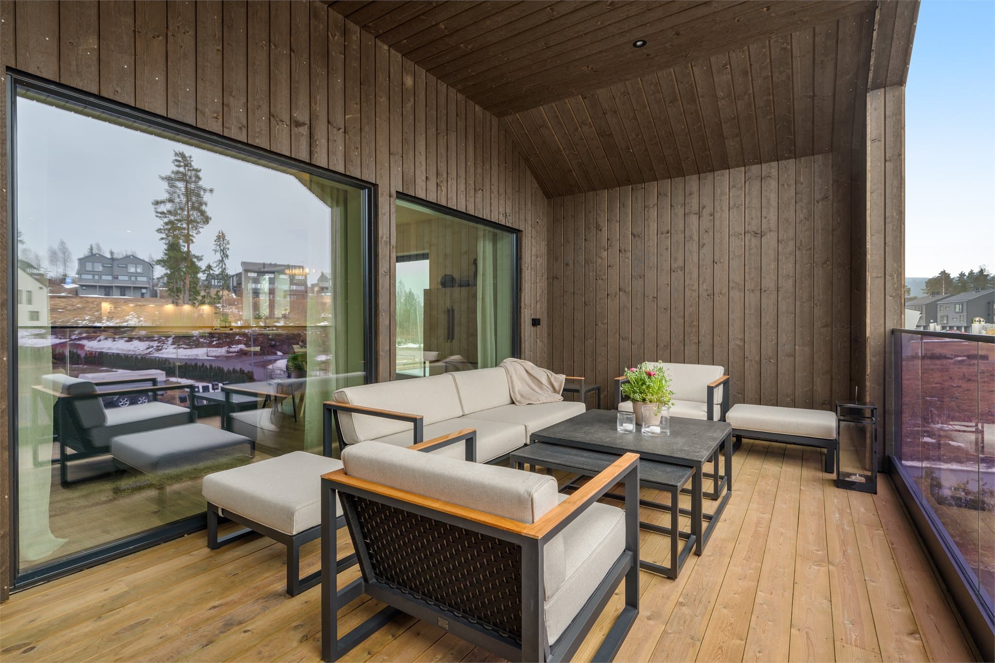 God plass til utemøbler