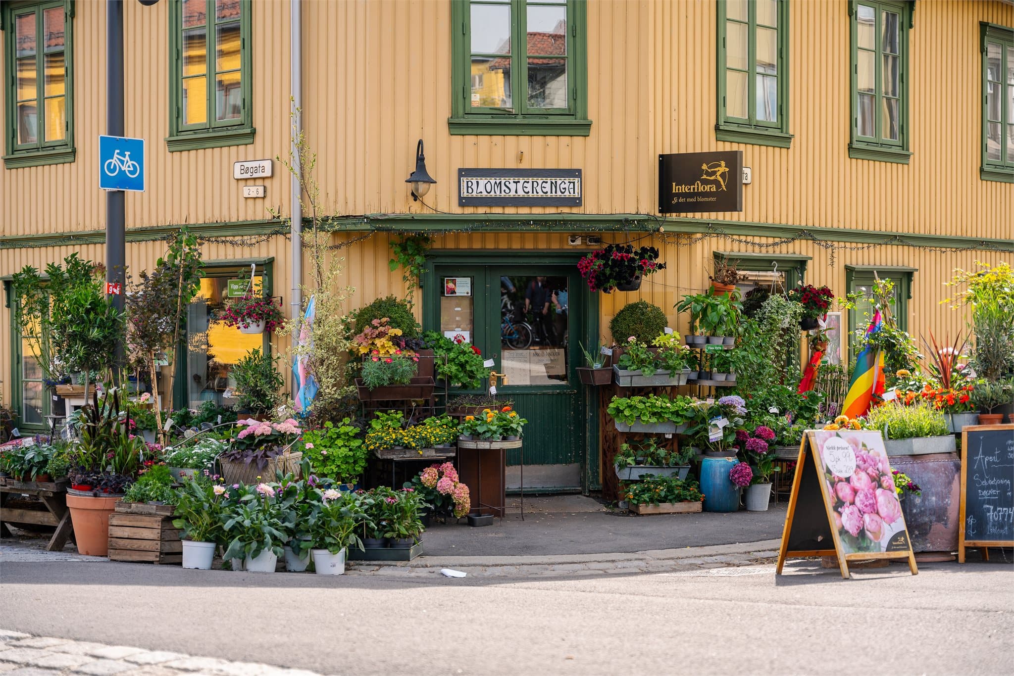 Det er et område som kombinerer byliv og nabolagsfølelse på en fin måte.