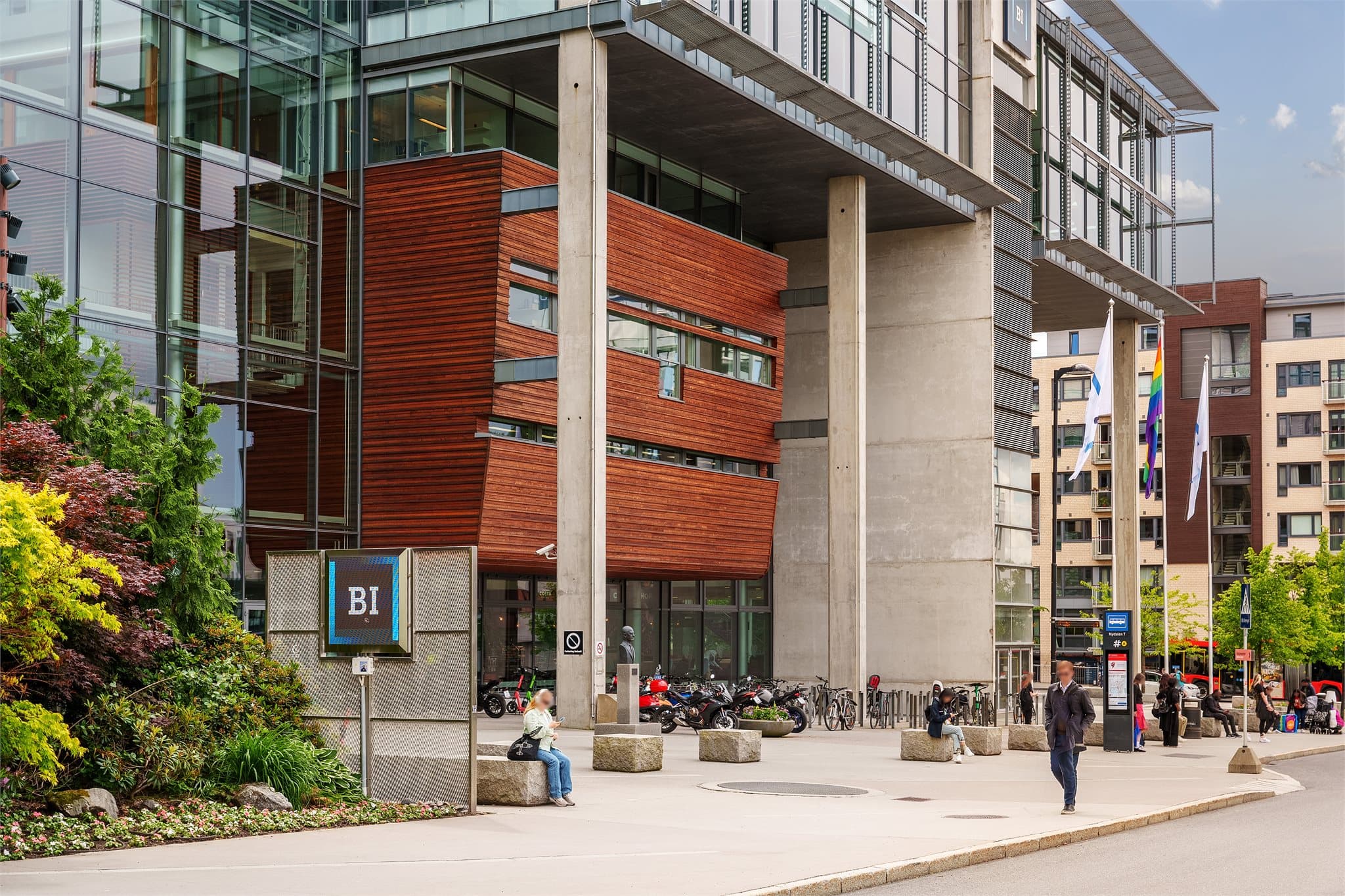 Det er kort vei til BI Nydalen.