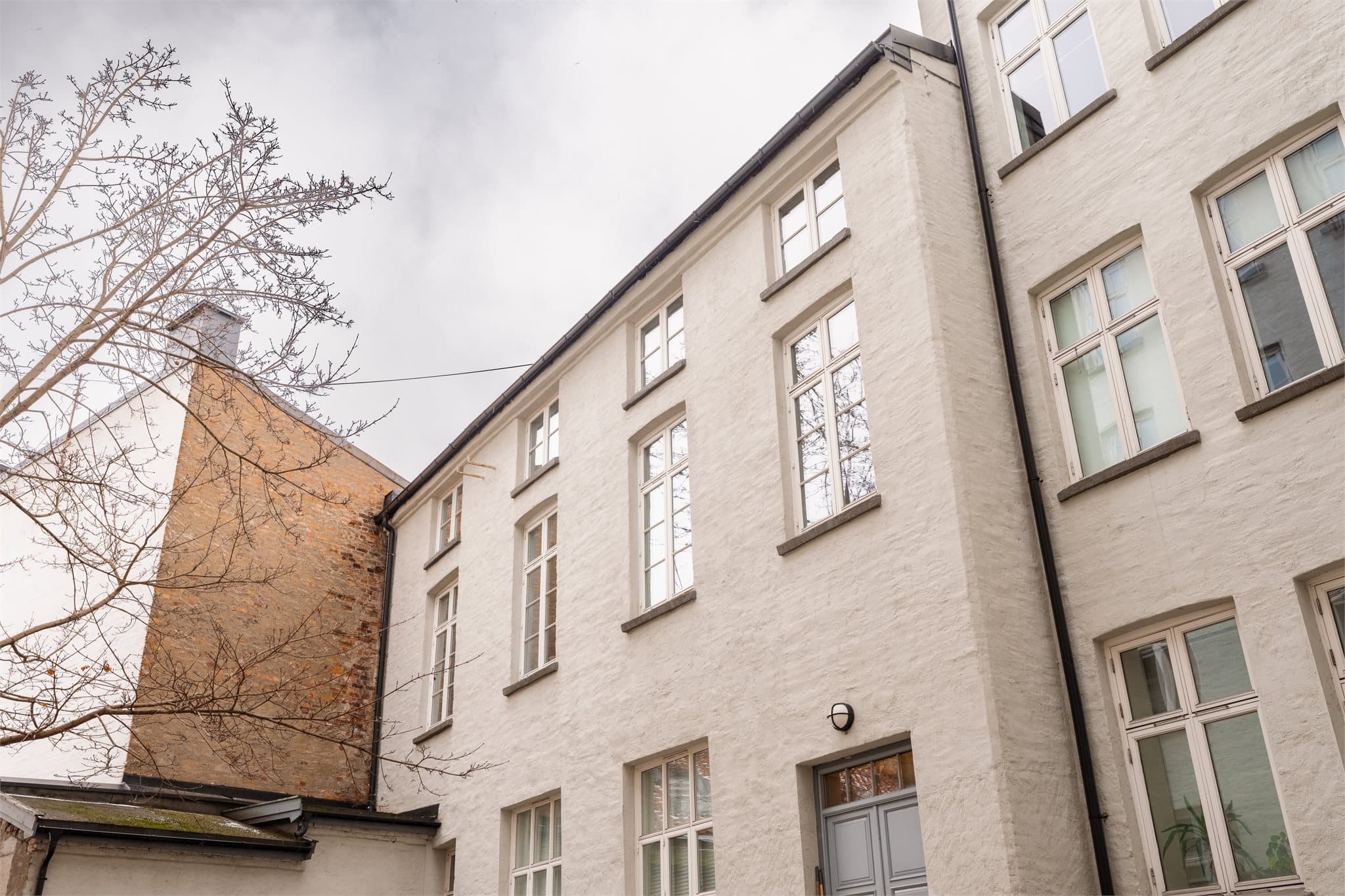 I 2021 ble nytt tak lagt på hele bygget i tillegg til rehabilitering av gavlvegger.