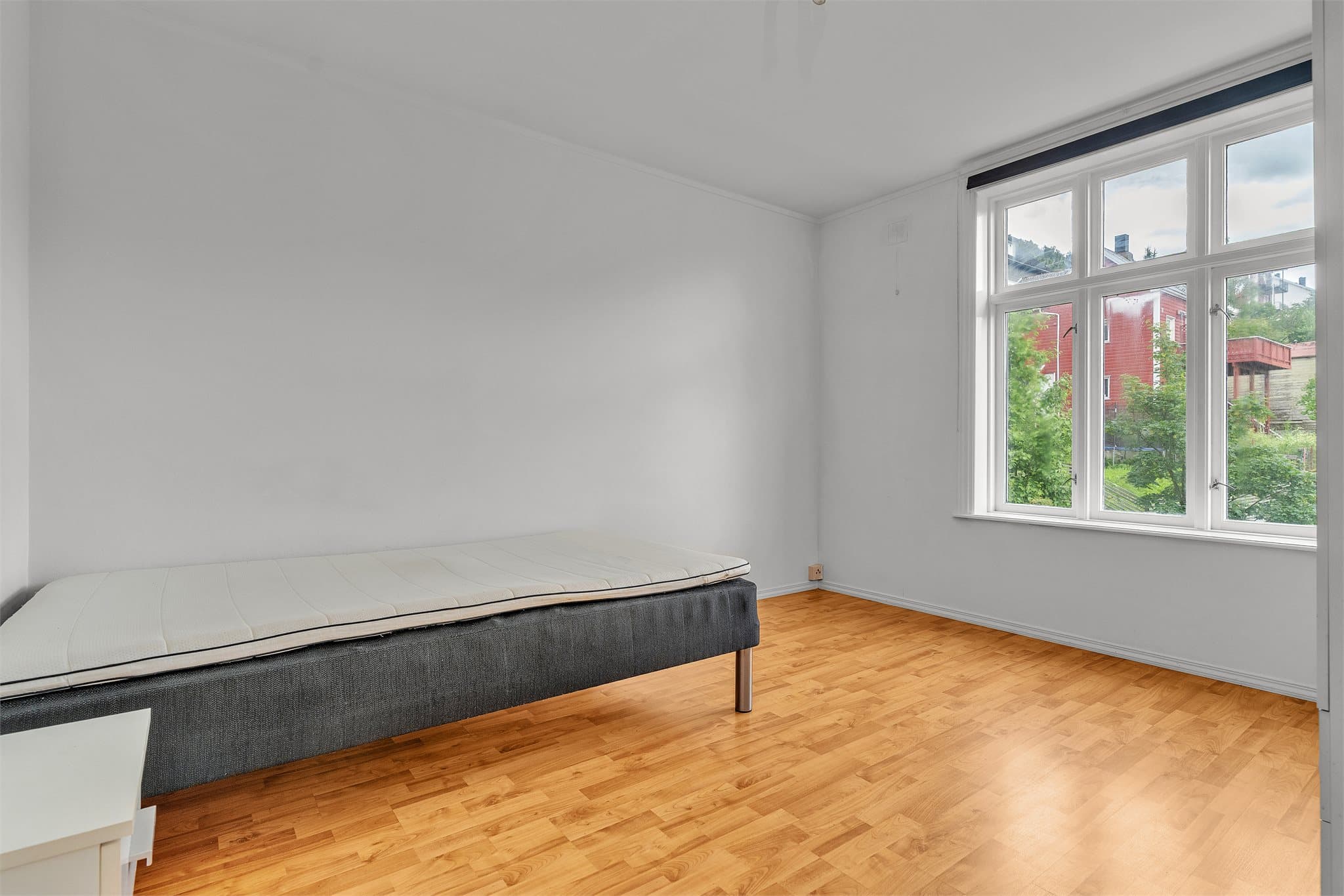 Soverom 2 har en god størrelse og er lett å innrede etter behov