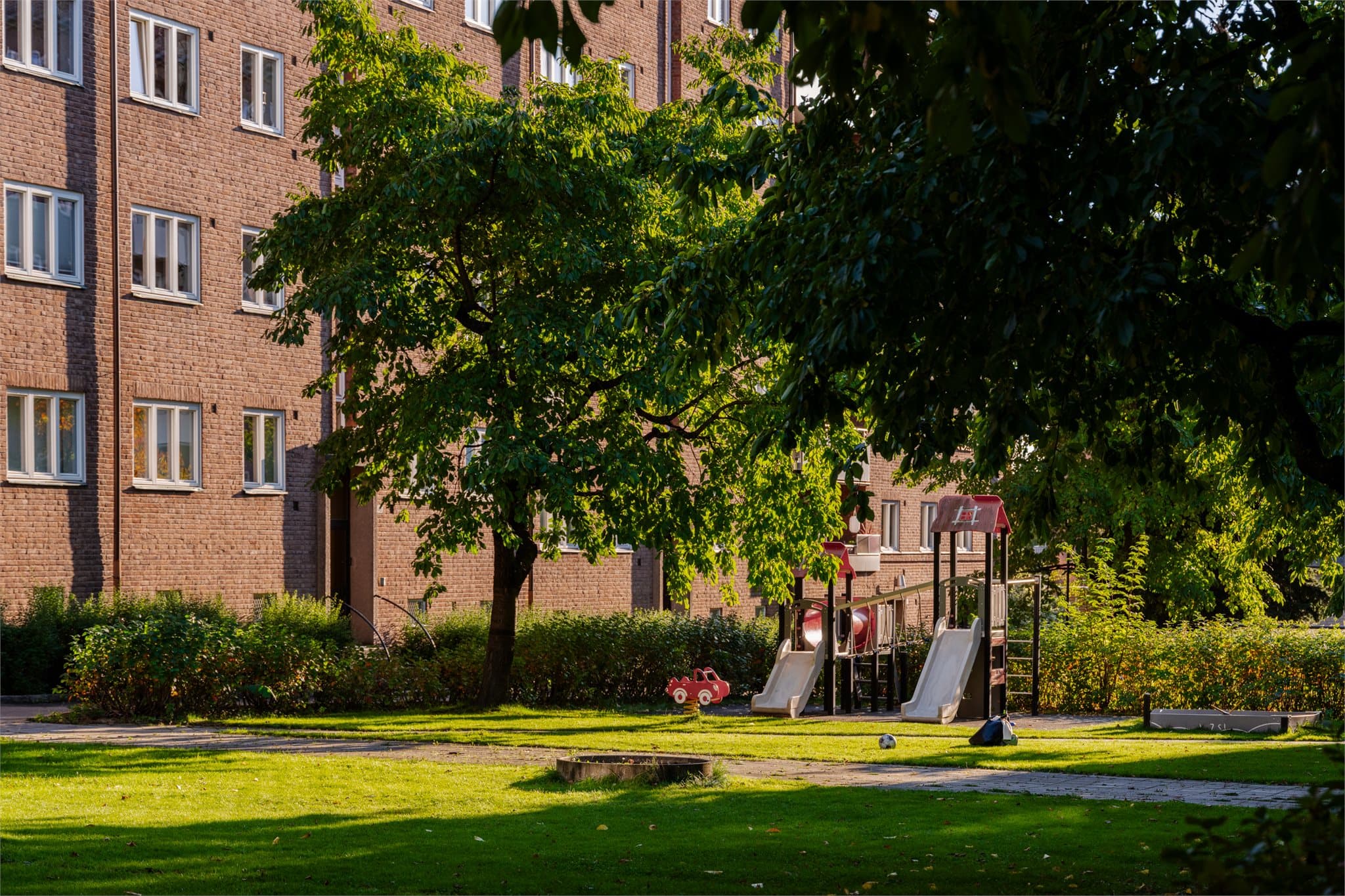 Fellesområdet har også egen lekeplass for beboerne.