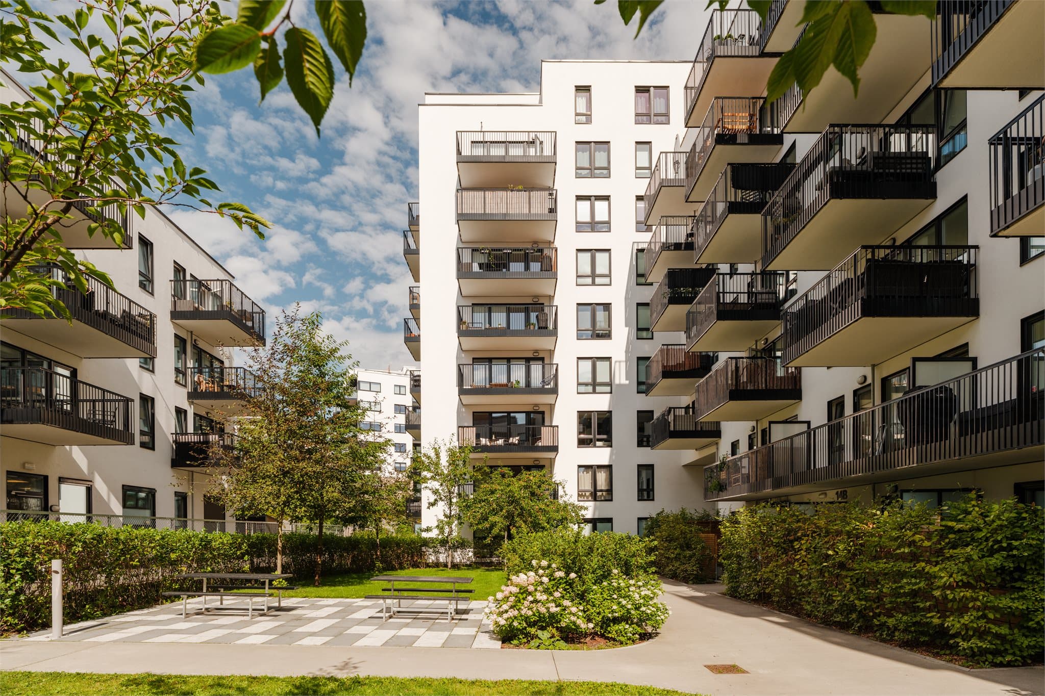 Prosjektet ble i 2020 nominert til Oslo bys arkitekturpris, og fremstår som et av de mest attraktive boligområdene i byen.