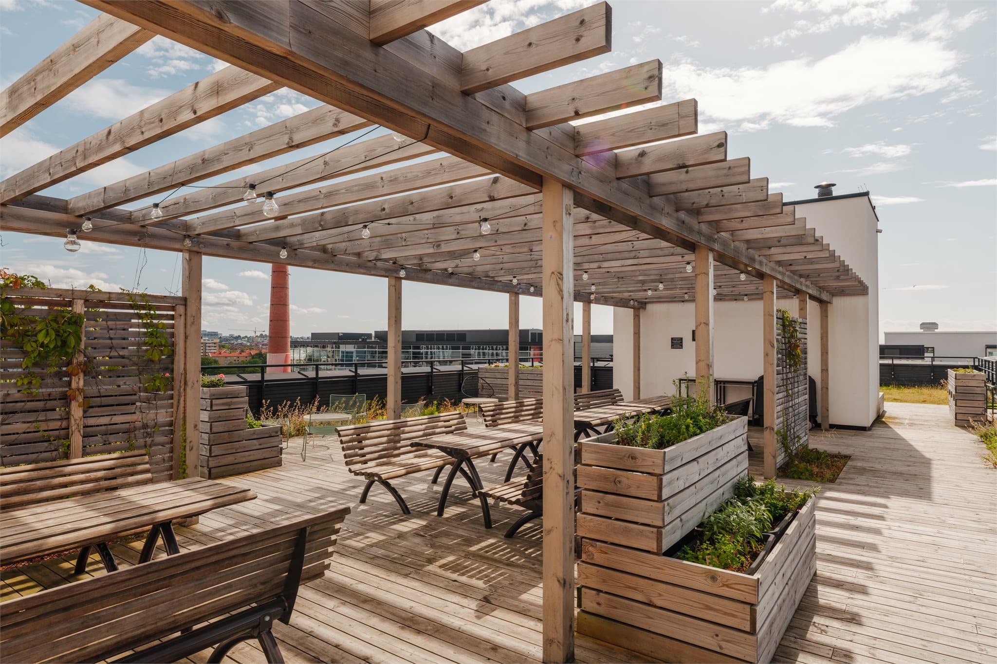 Samle familie og venner og rund av en nydelig sommerdag under åpen himmel.
