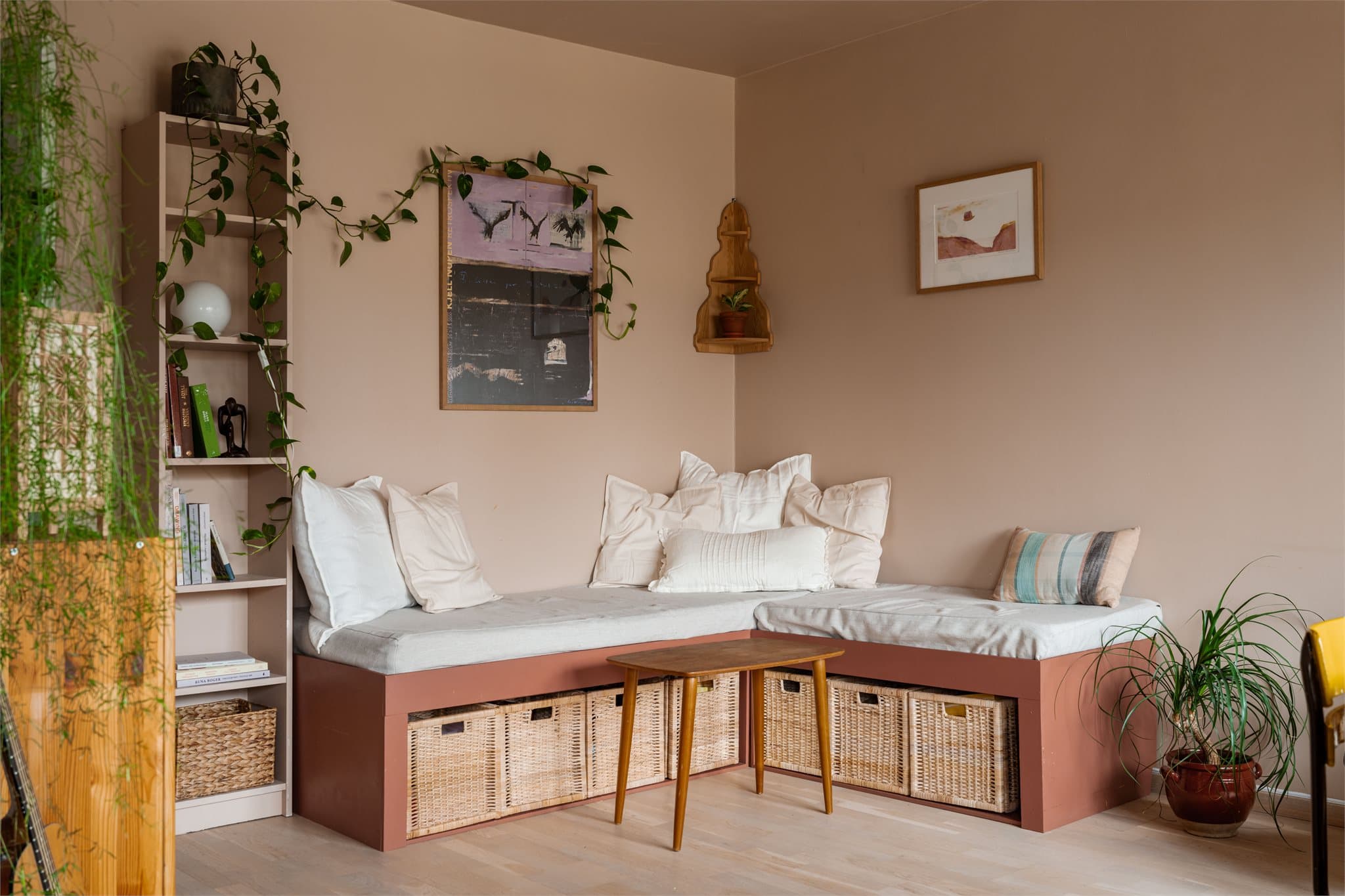 Her er det enkelt å innrede for en hyggelig og sosial sone.