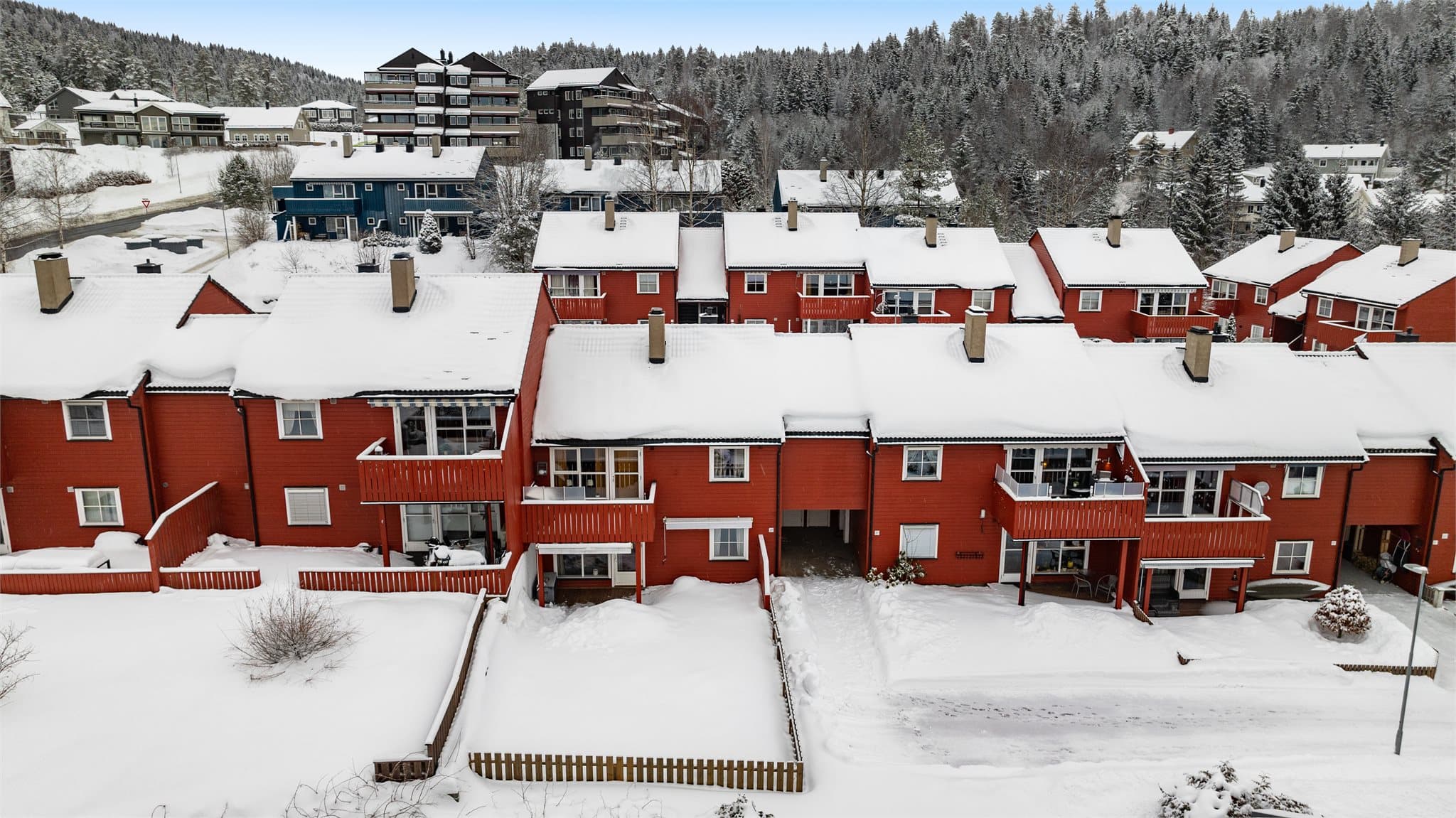 Leiligheten har en fin intern beliggenhet på feltet.