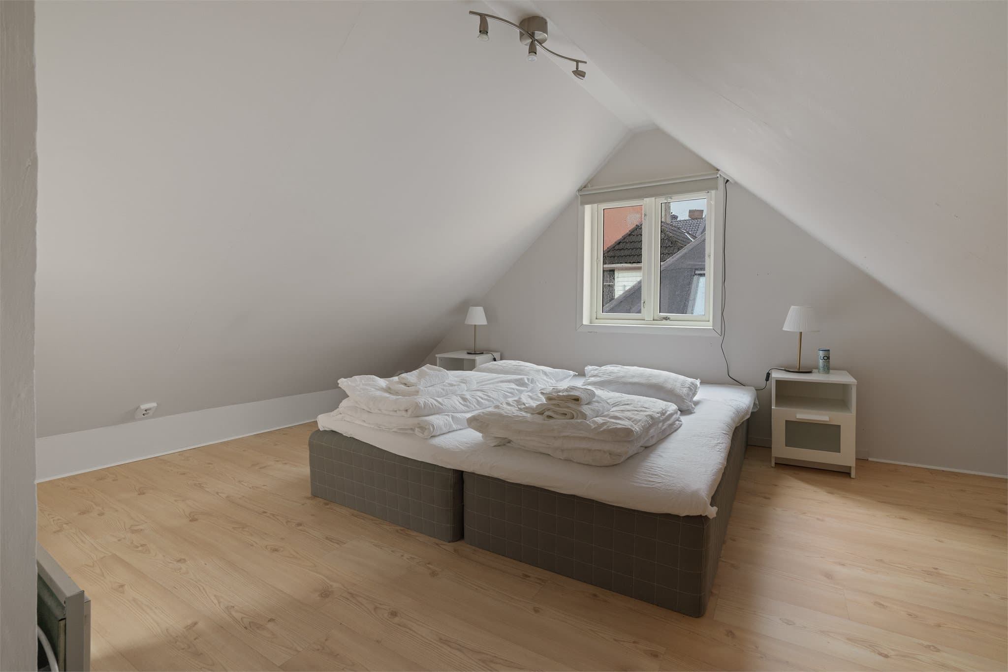 - Intern tilkomst til loft -