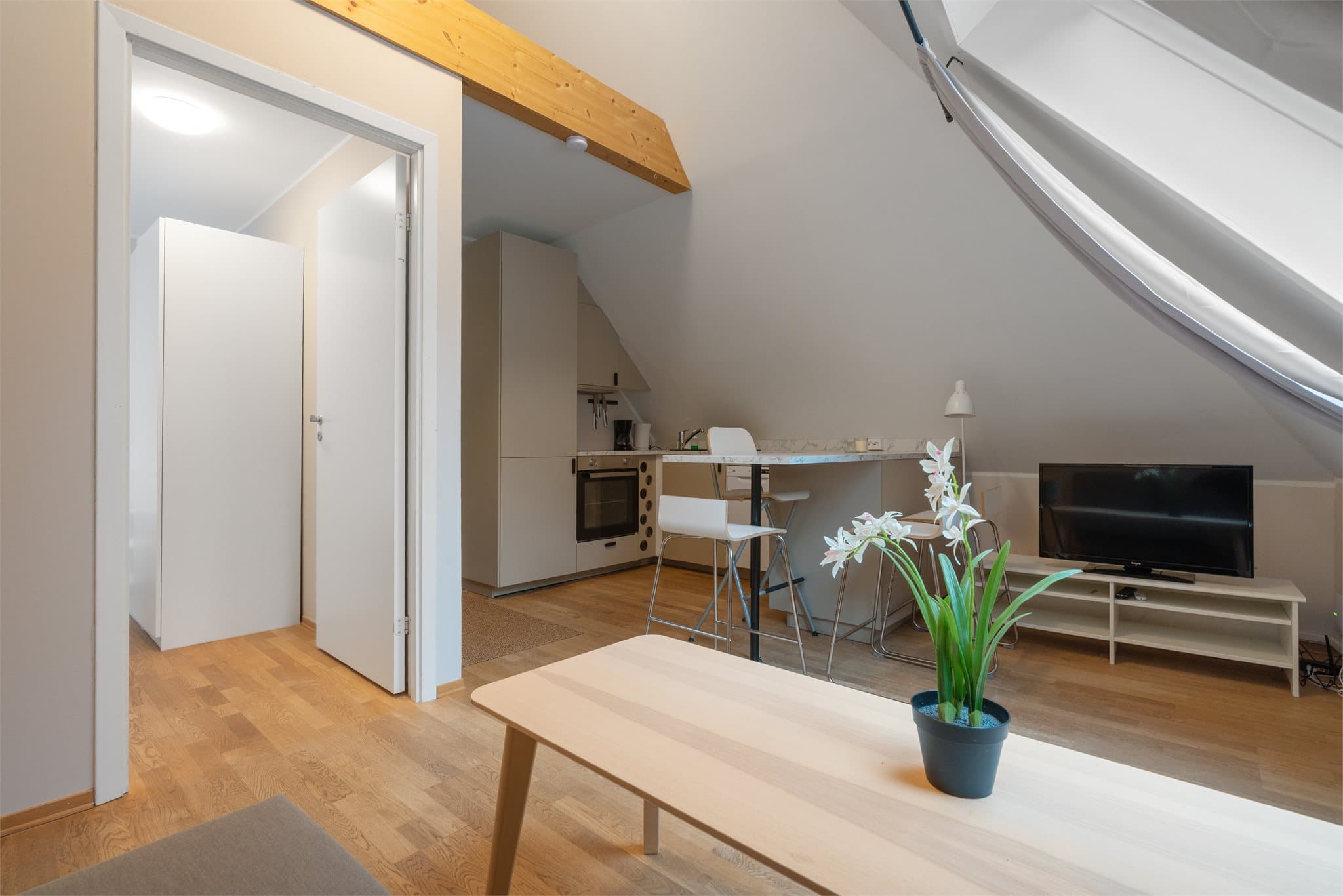 - Åpen stue-/kjøkkenløsning -