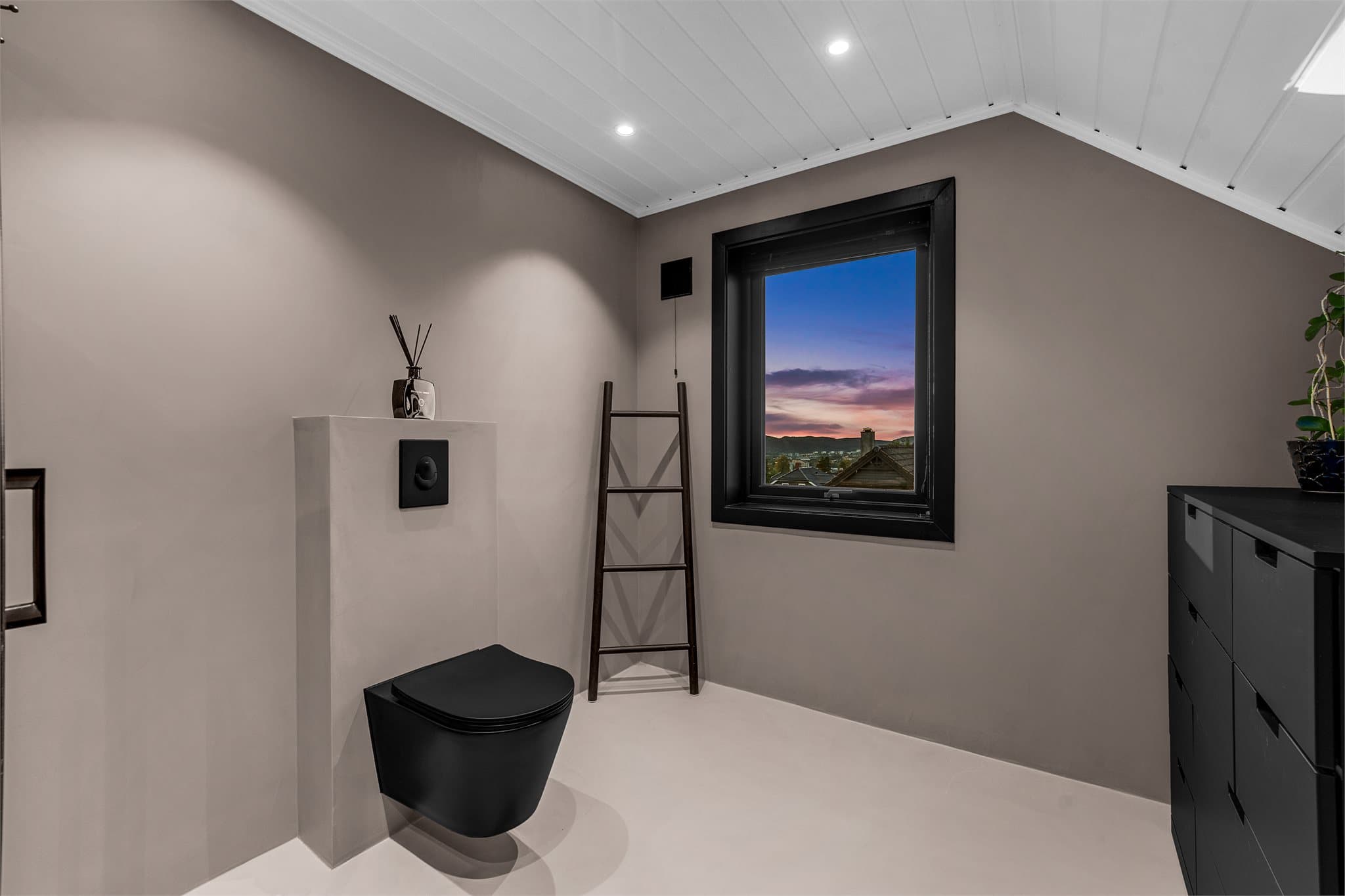 Stilren og moderne utførelse.