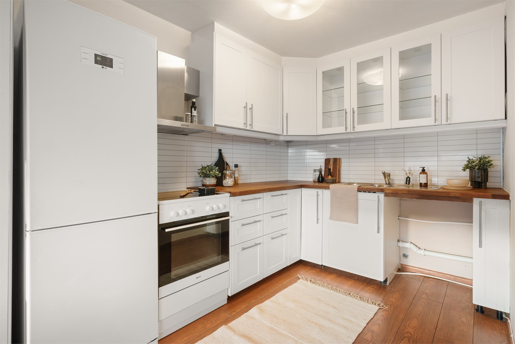 - Kjøkkenet måler 6,8m² -