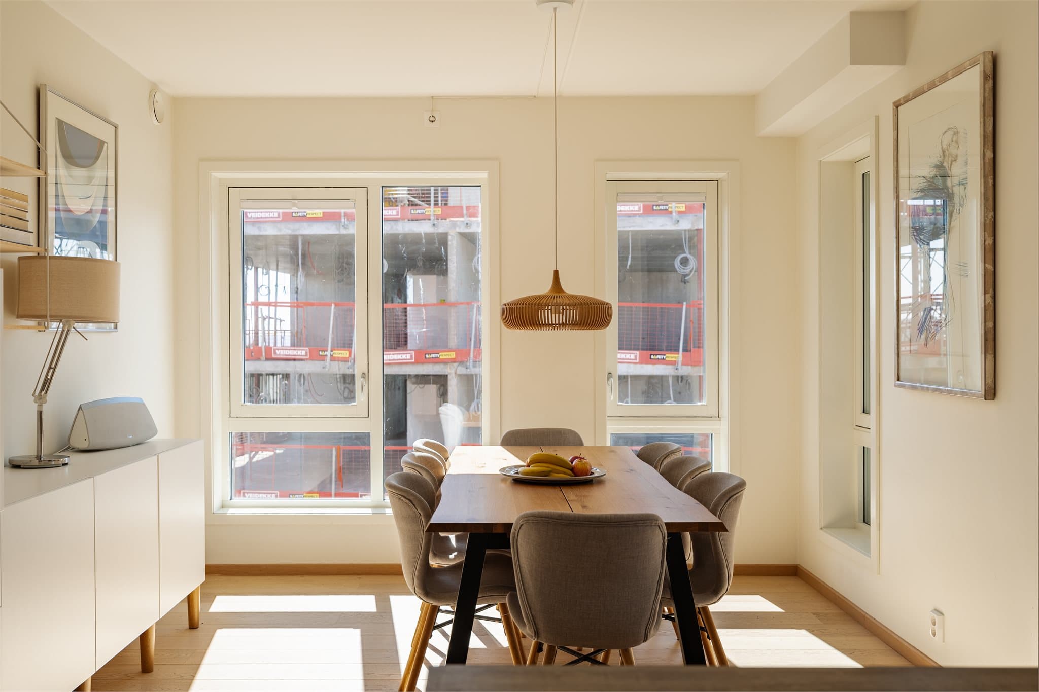 Balansert ventilasjon med varmegjenvinning sørger for et sunt og behagelig inneklima.