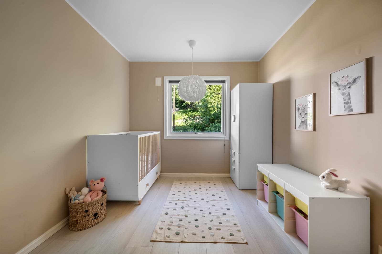 - Romslig soverom på 9,4m² -