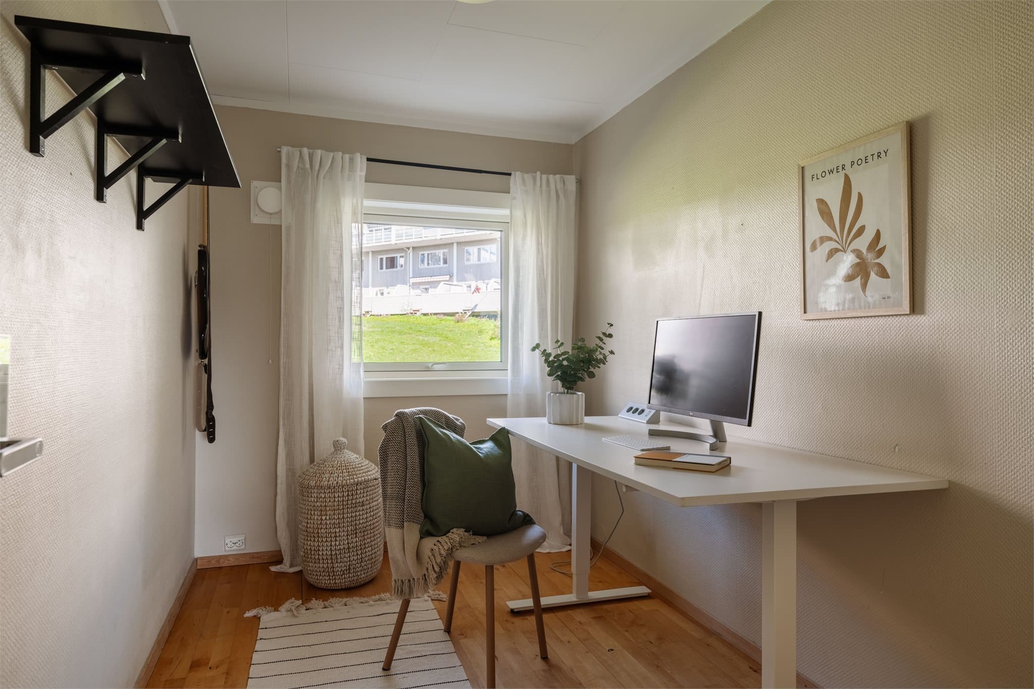 Det er i dag innredet som kontor