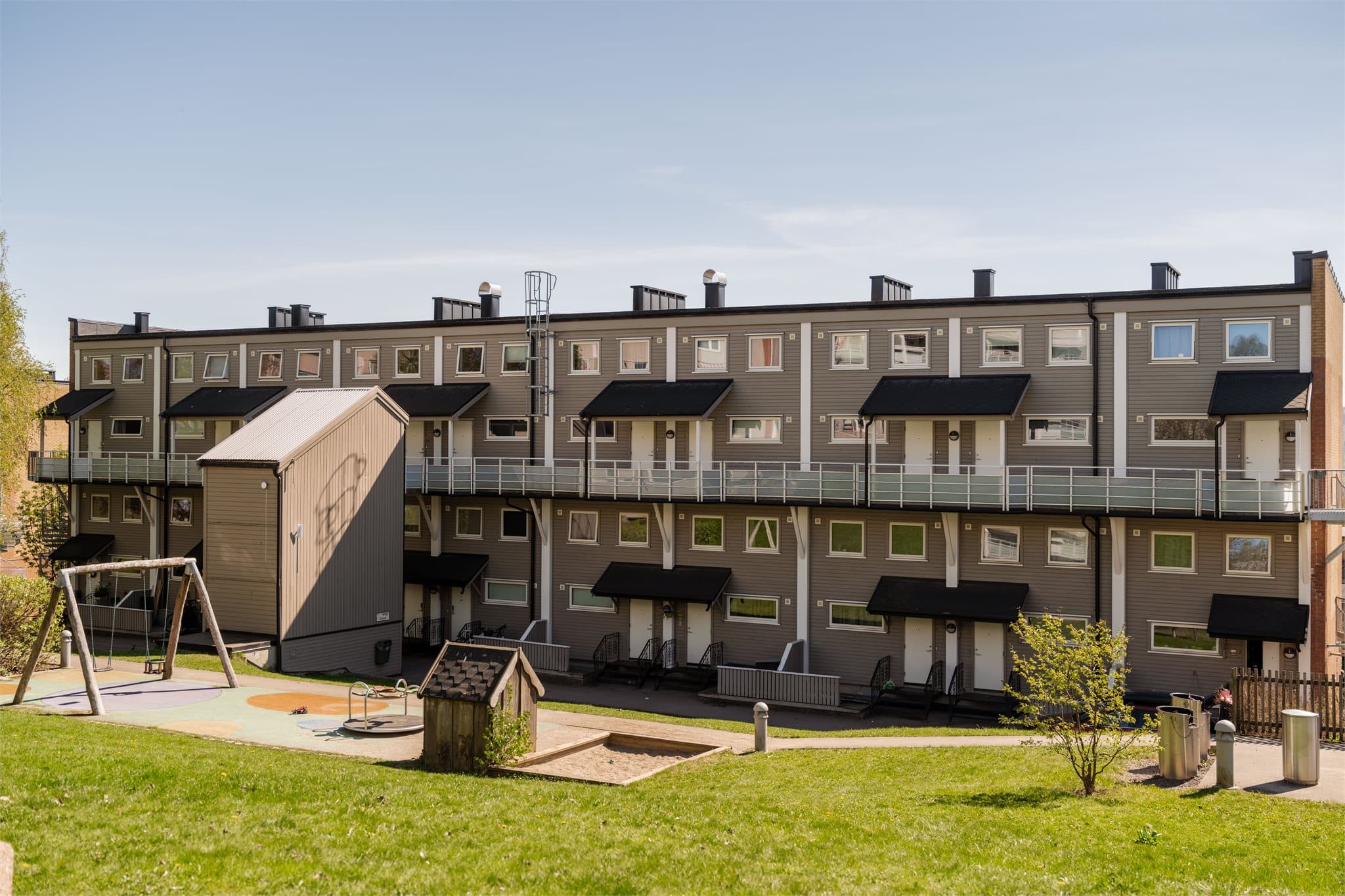 Leiligheten ligger i et attraktivt og veletablert boligområde på Veitvet i bydel Bjerke.