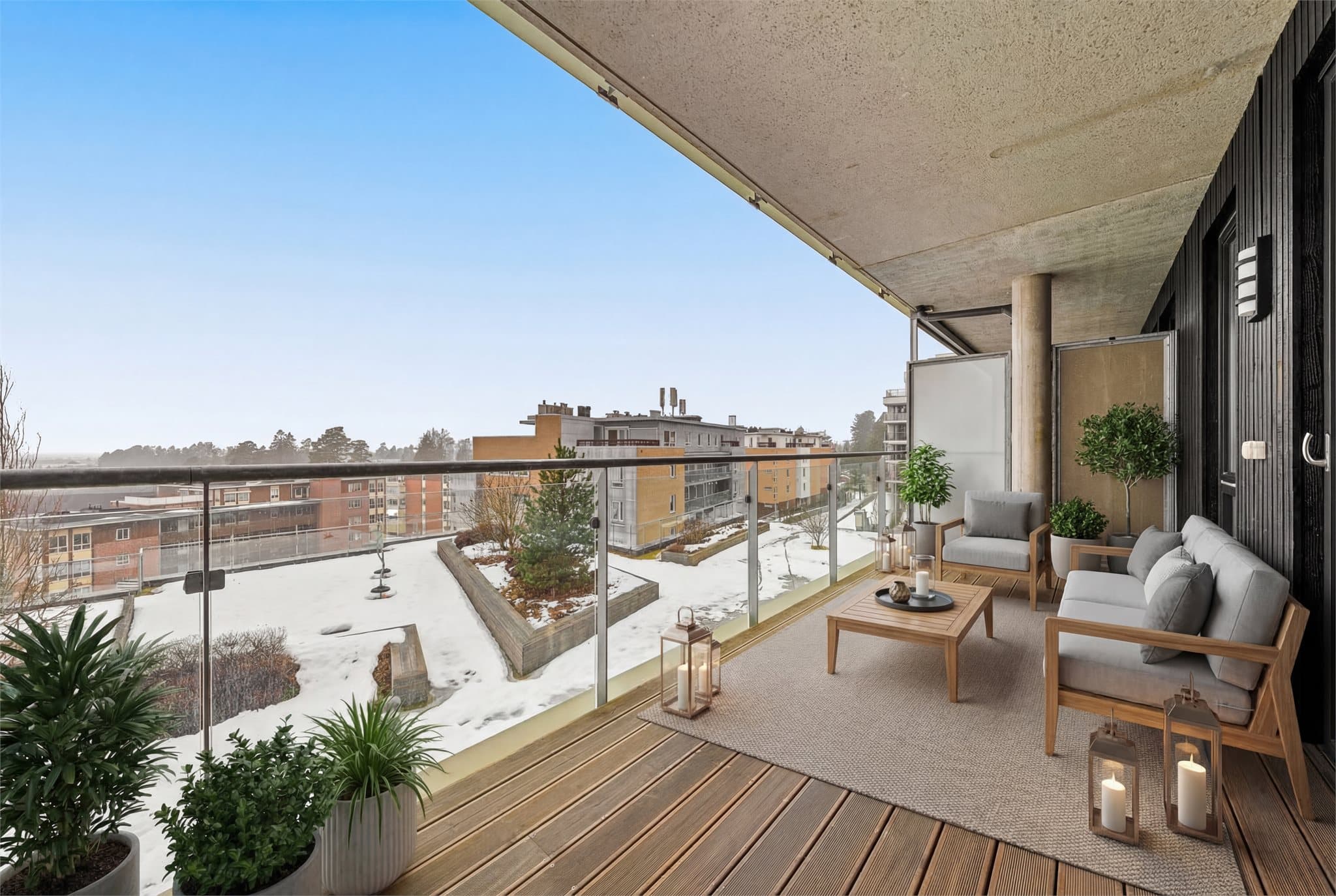 Her bor du svært sentralt på Jessheim! Leiligheten vender mot fellesområdet og har en meget fin utsikt! Digitalt møblert.